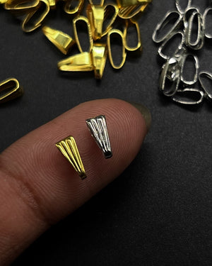 Big pendant hooks // 10 grams