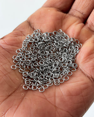 0.7 x 4 Steel jumprings - 10 grams