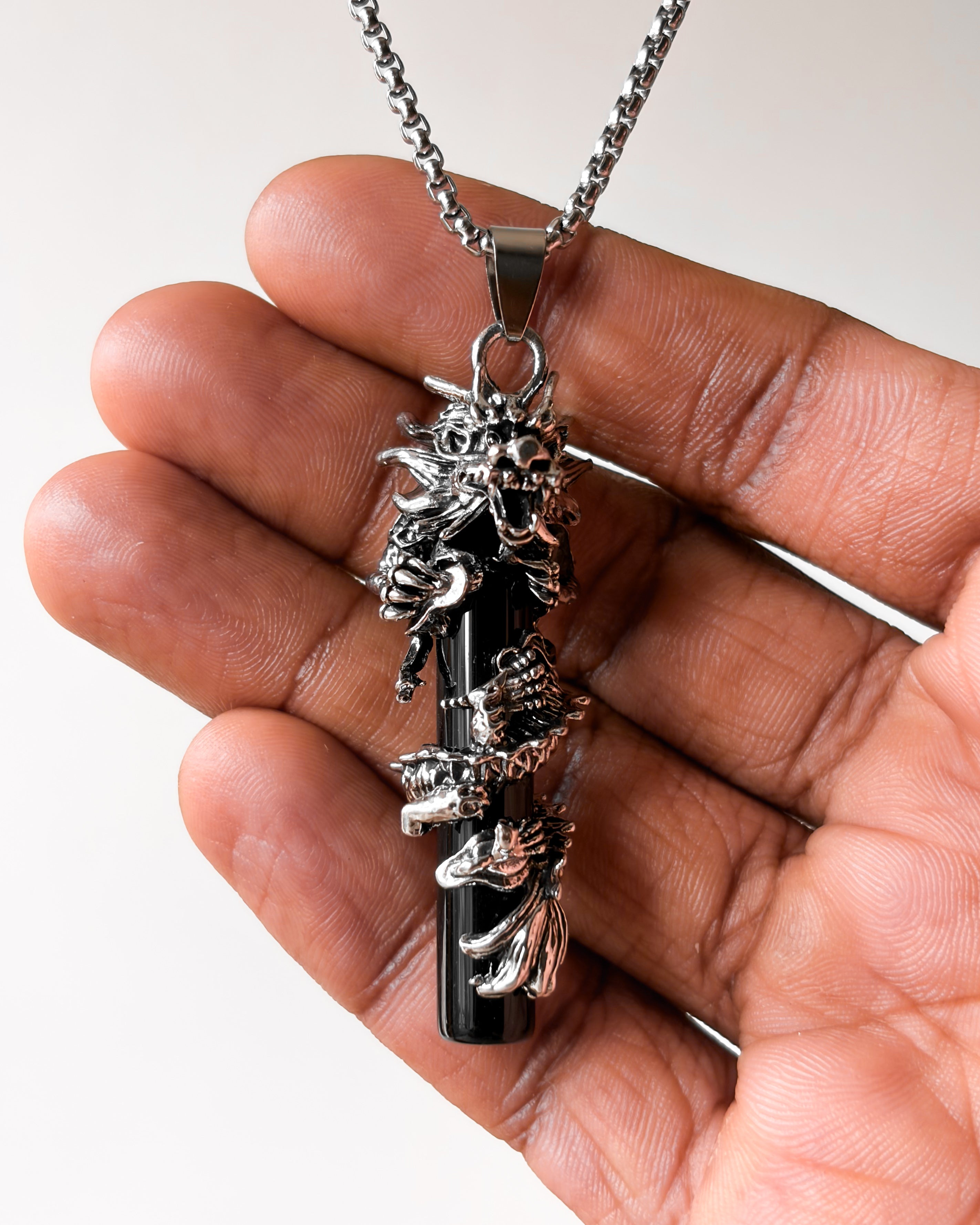 Dragon Necklace with chain - 1 pc