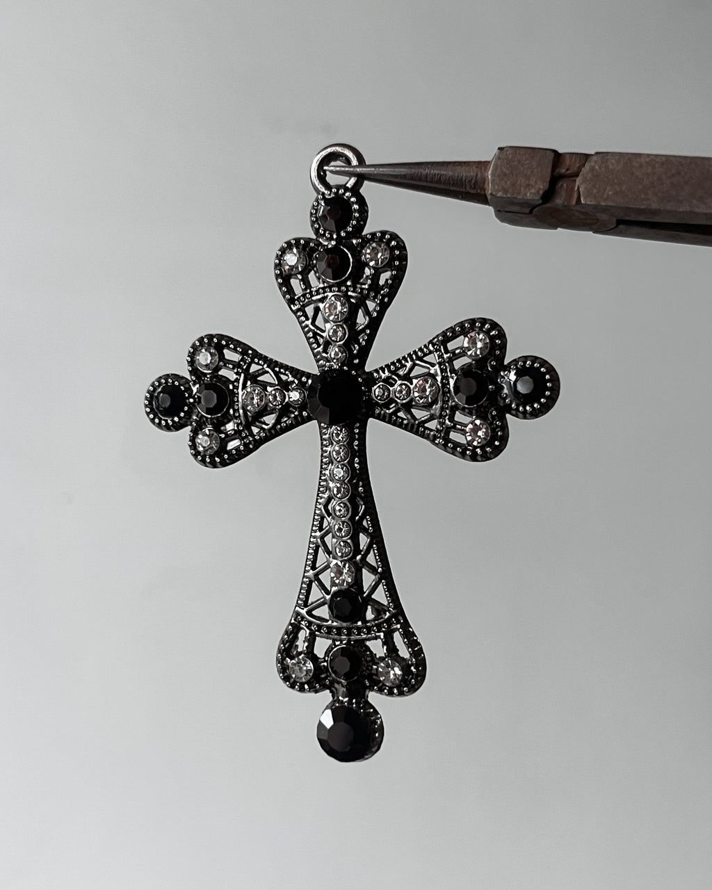 Chunky black charm