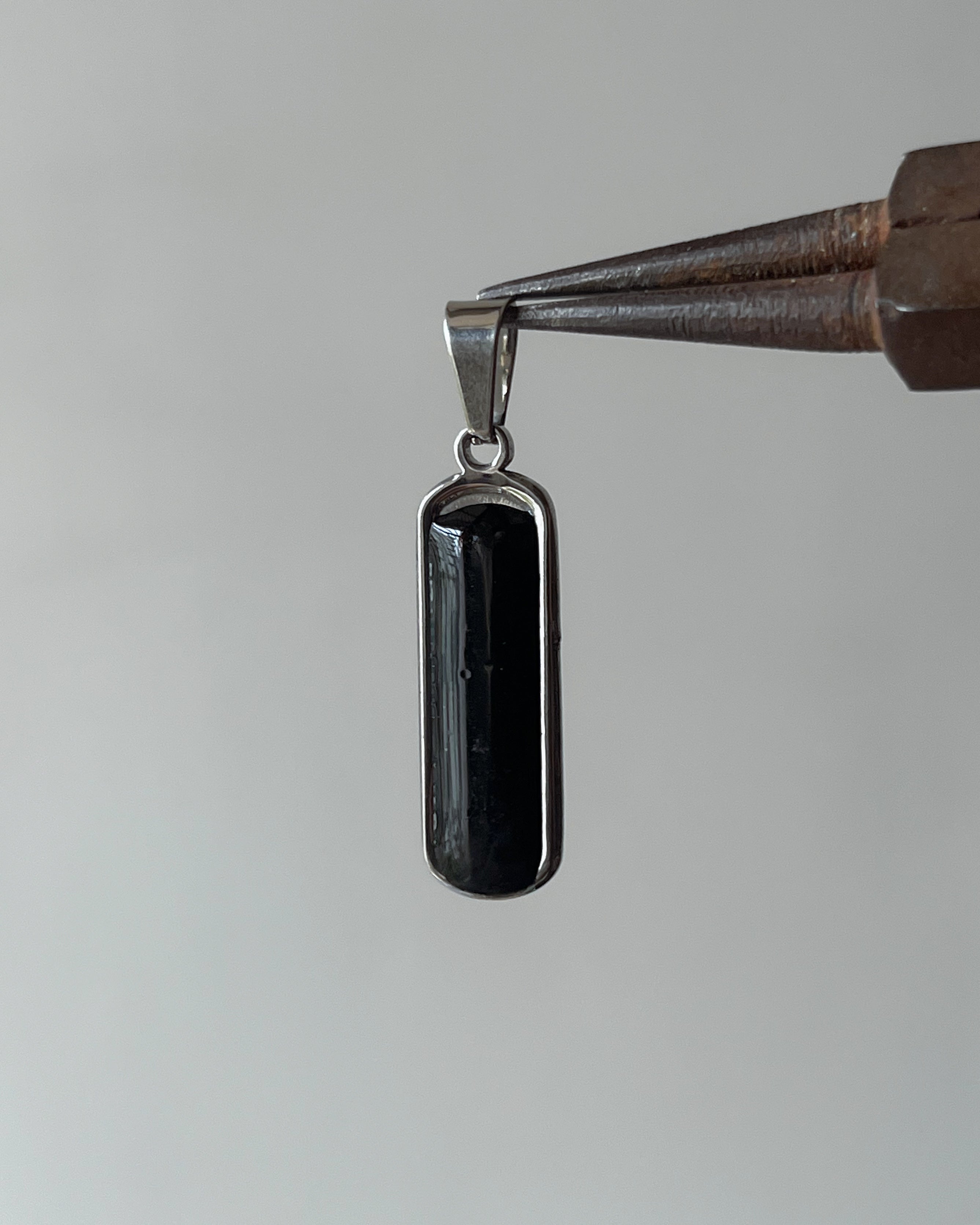 Lambu silver charm