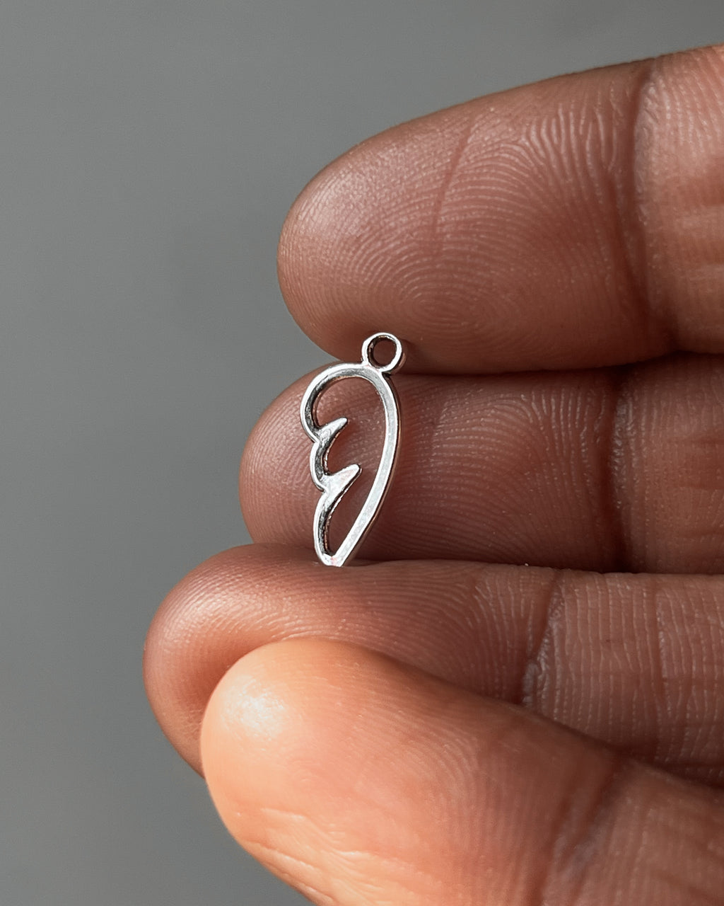 Feather charm - 100 pc