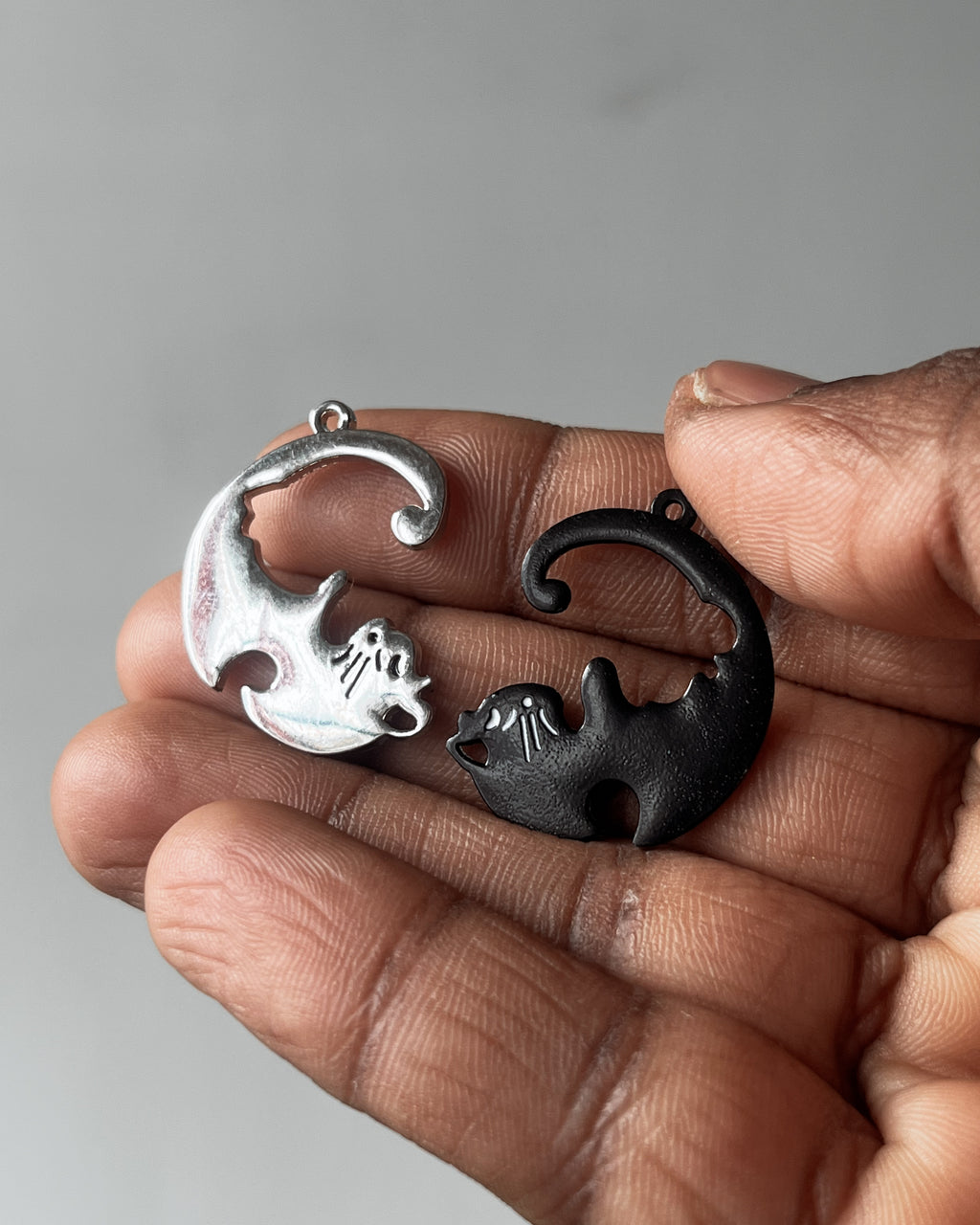 Cat couple charm