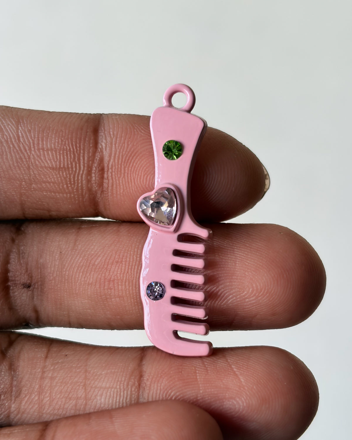 Pink comb charm - 1 pc