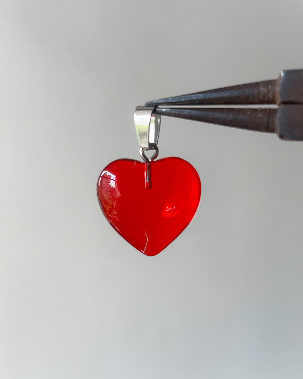 Red Heart Pendant | 5 pc (no refund on scratches)