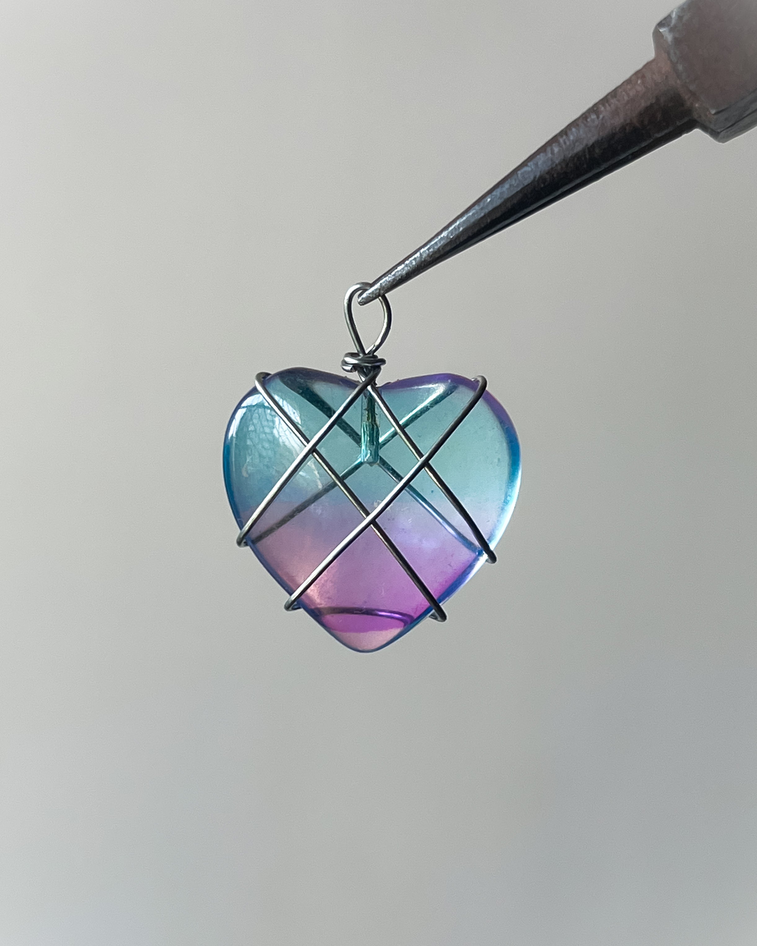 Cinderella Inspo Caged Heart Pendant 5 pc