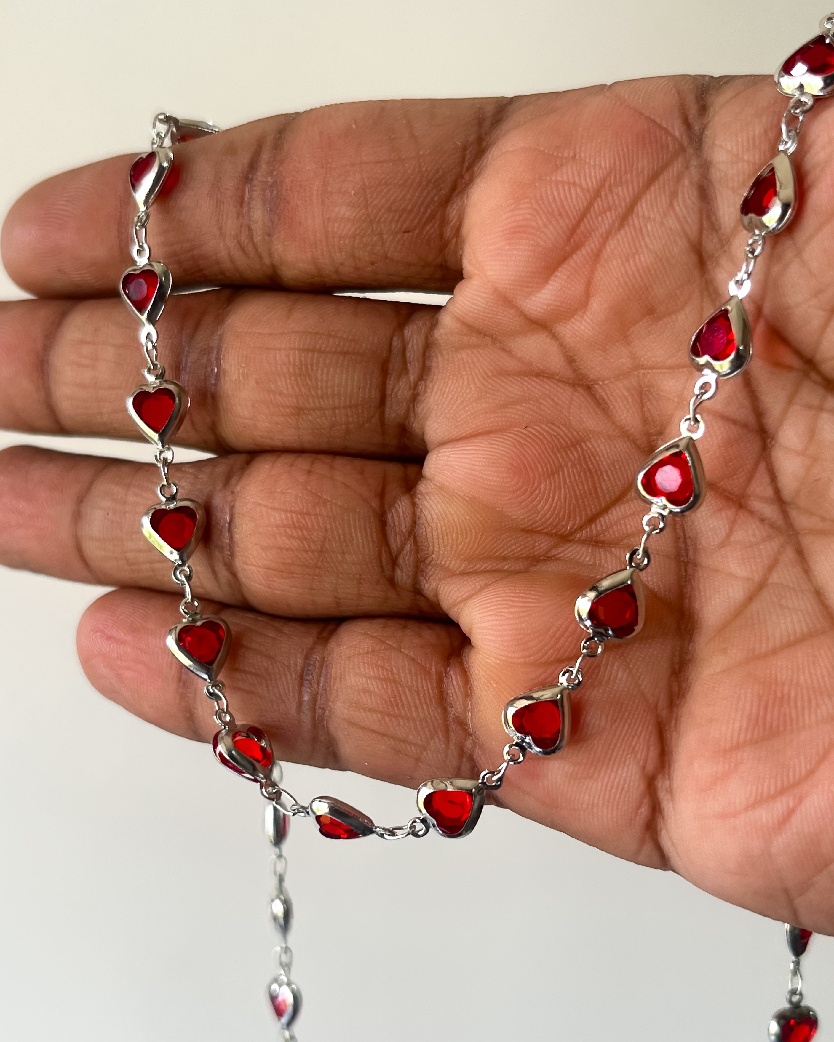 Red heart link chain - 1 meter