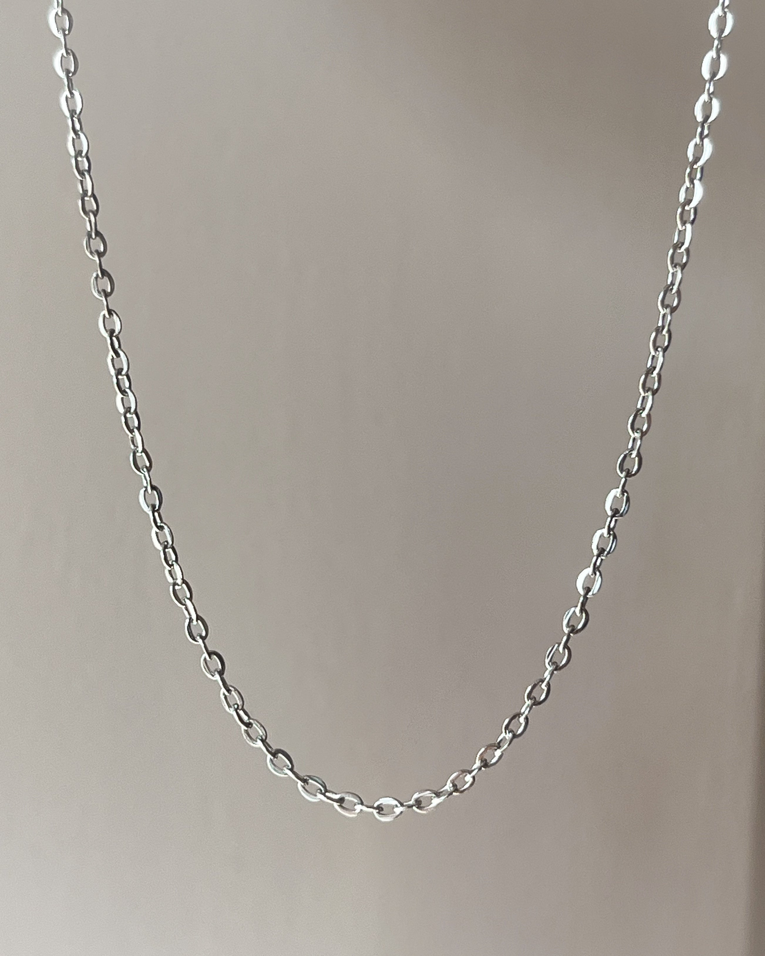 Silver steel chains 18 inch (10 pc packing)