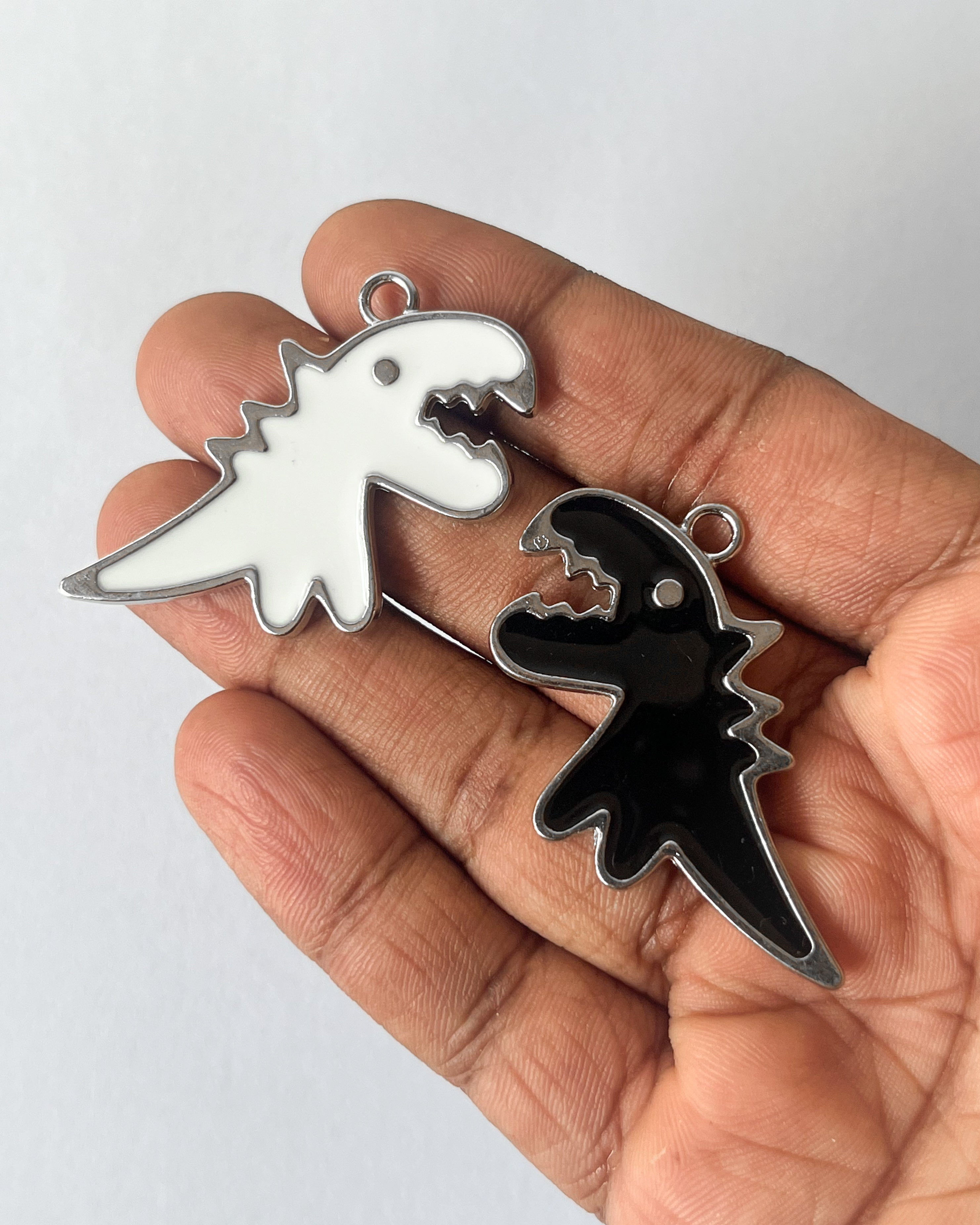 Dragon couple charm