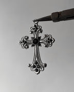Chunky black cross