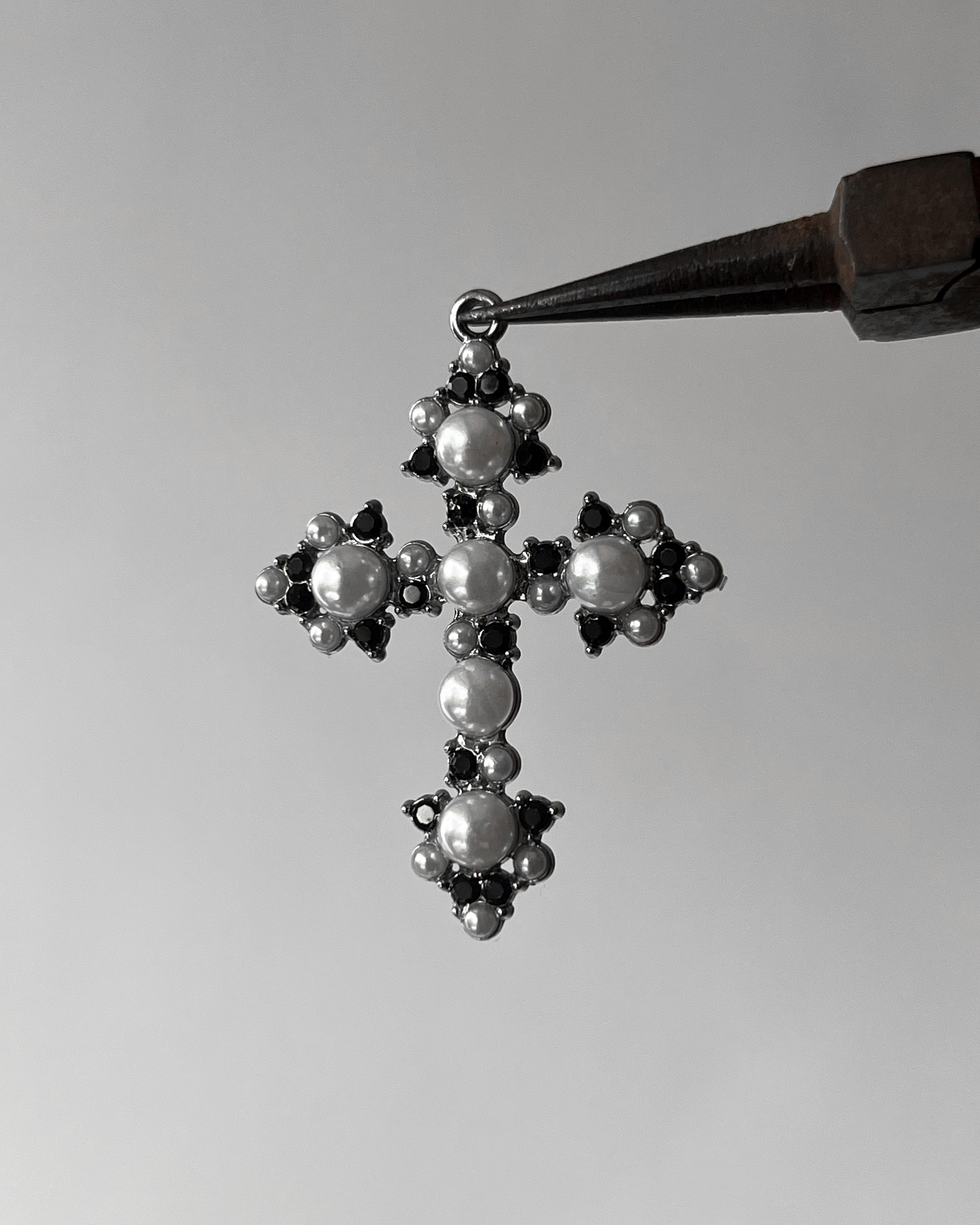 Pearl Black stone cross