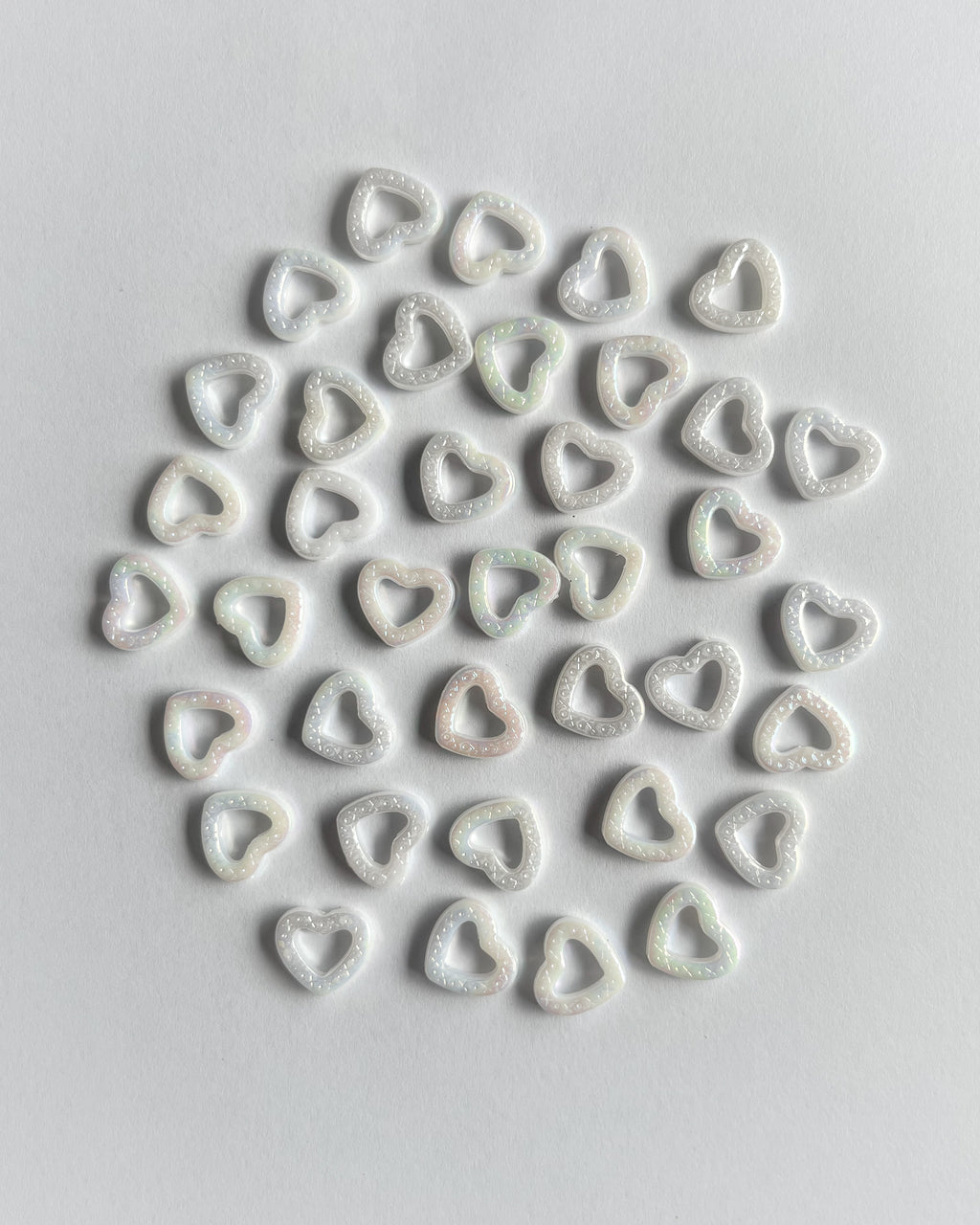 Heart beads // 25 grams