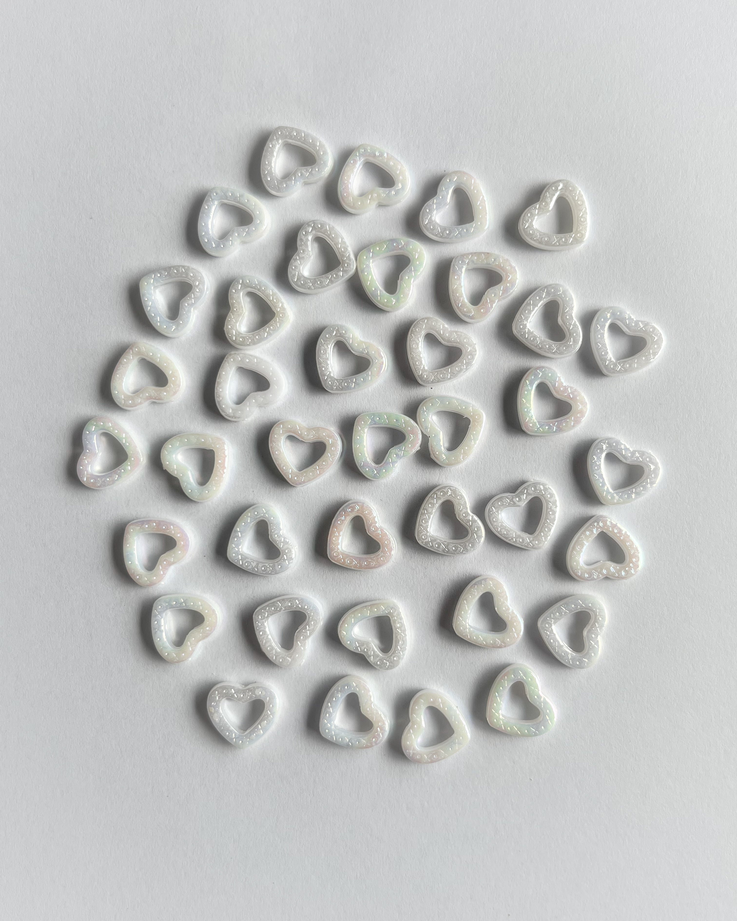 Heart beads // 25 grams