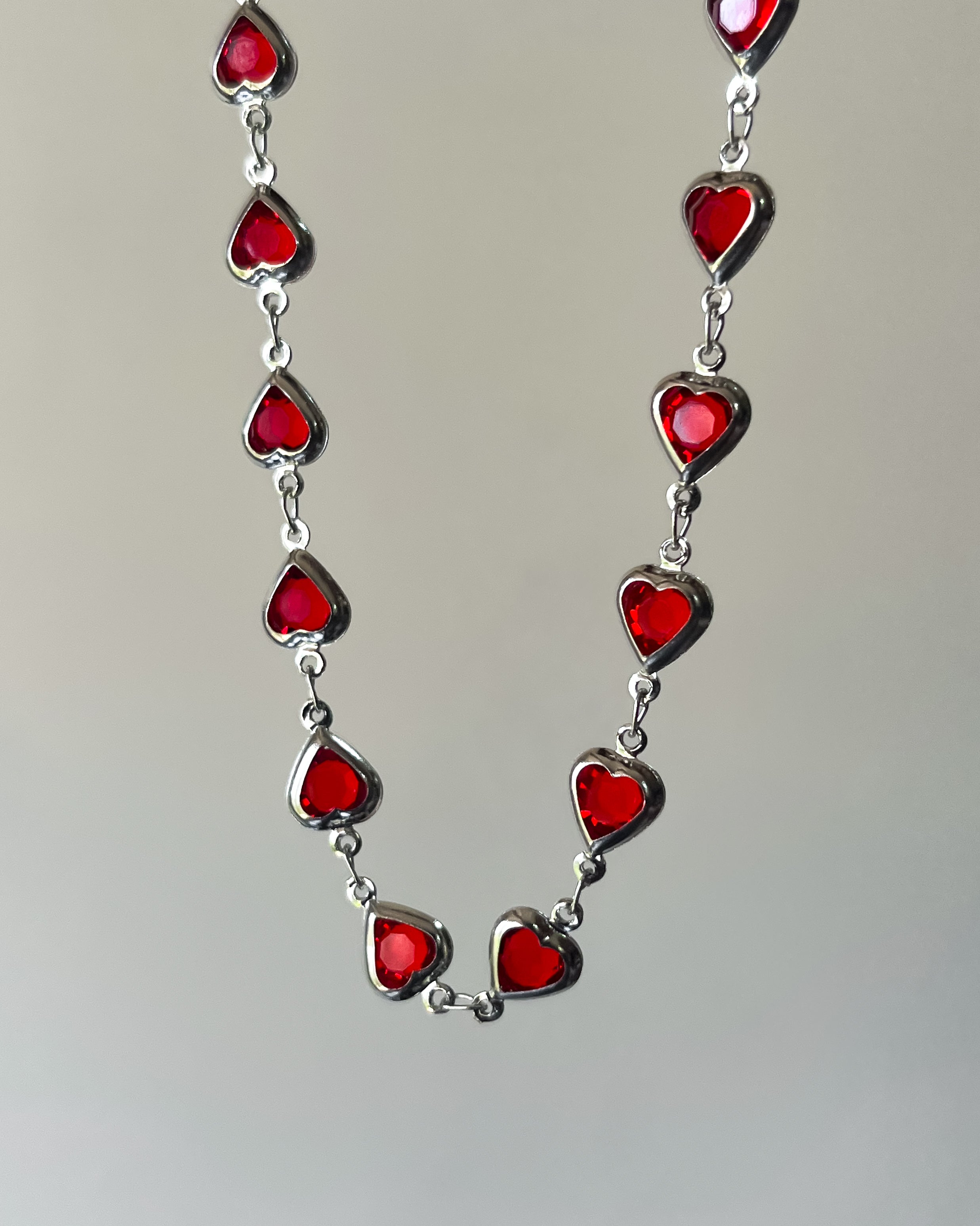 Red heart link chain - 1 meter