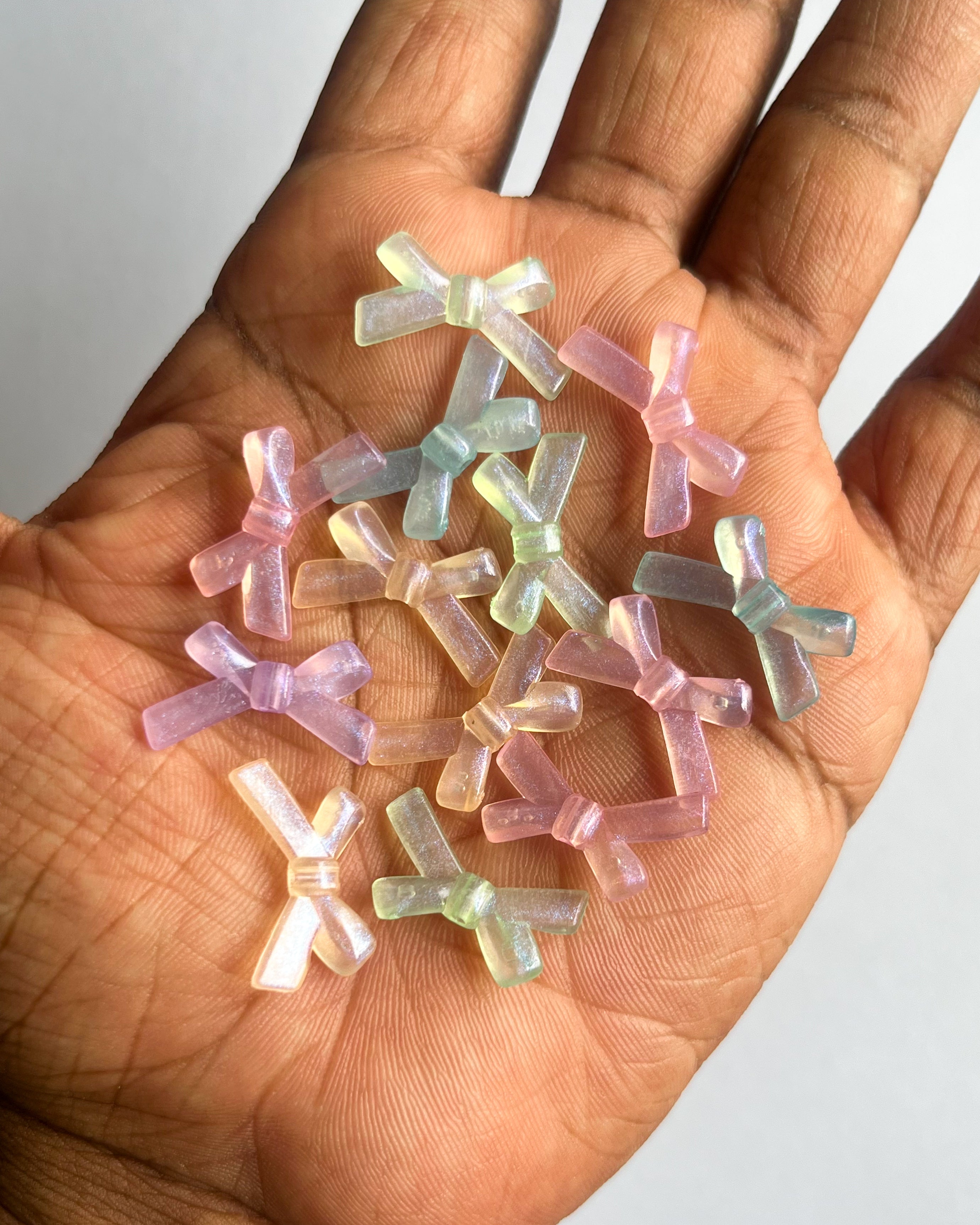 Bow beads // 25 grams