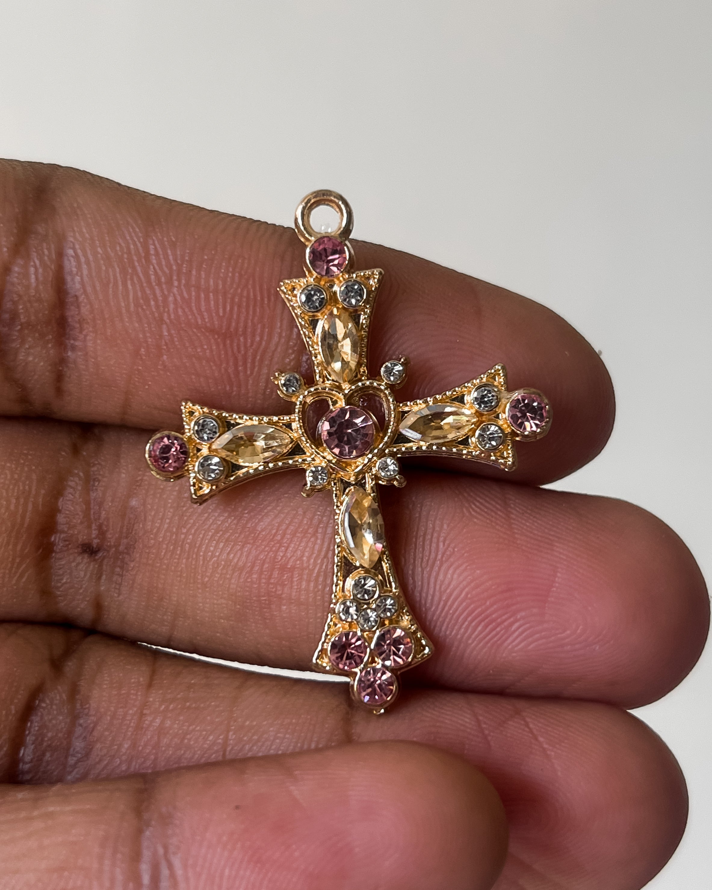 Gold pookie cross