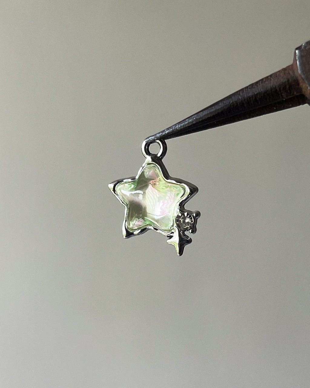Green star charm