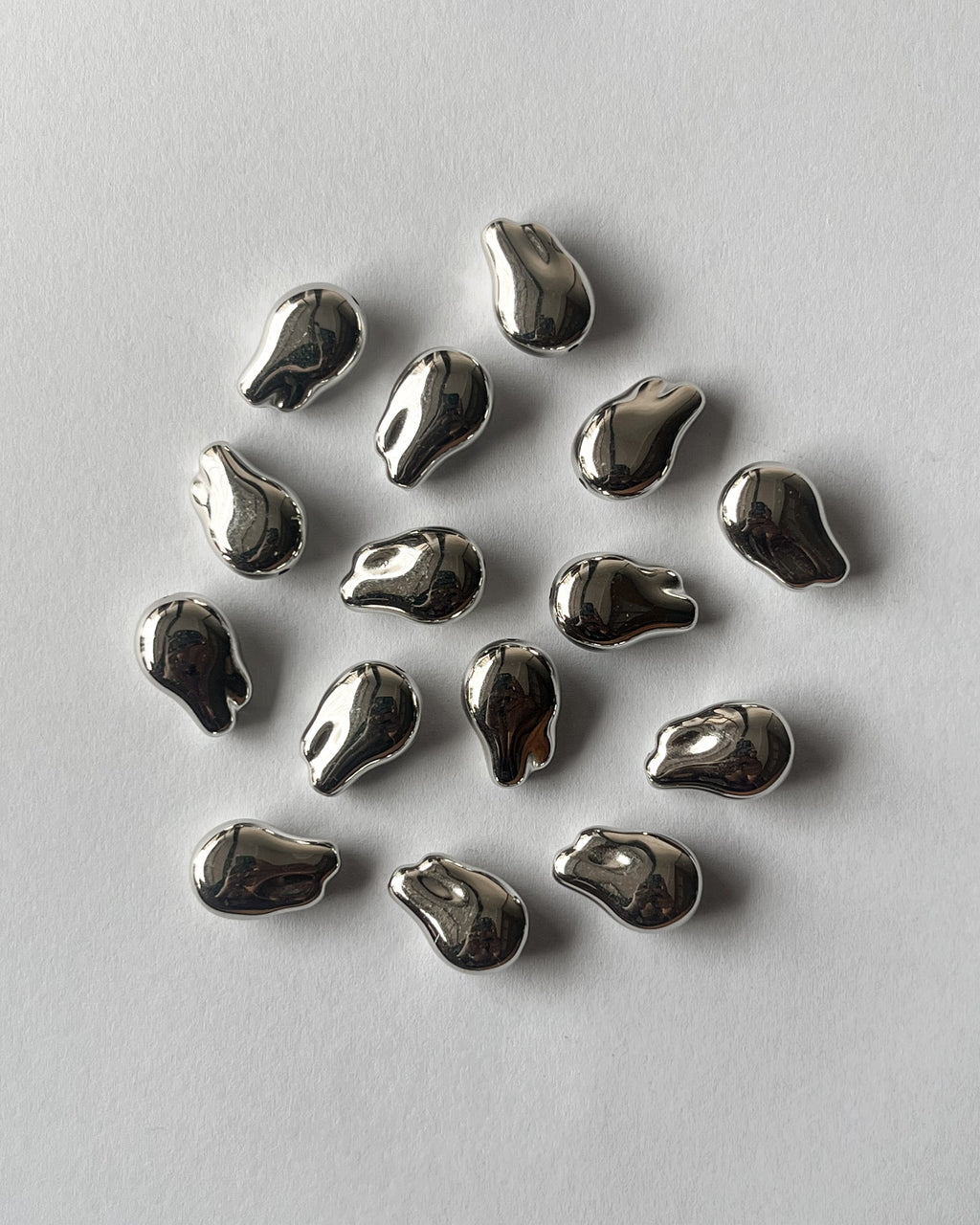 1 Uneven metallic CCB bead // 25 grams
