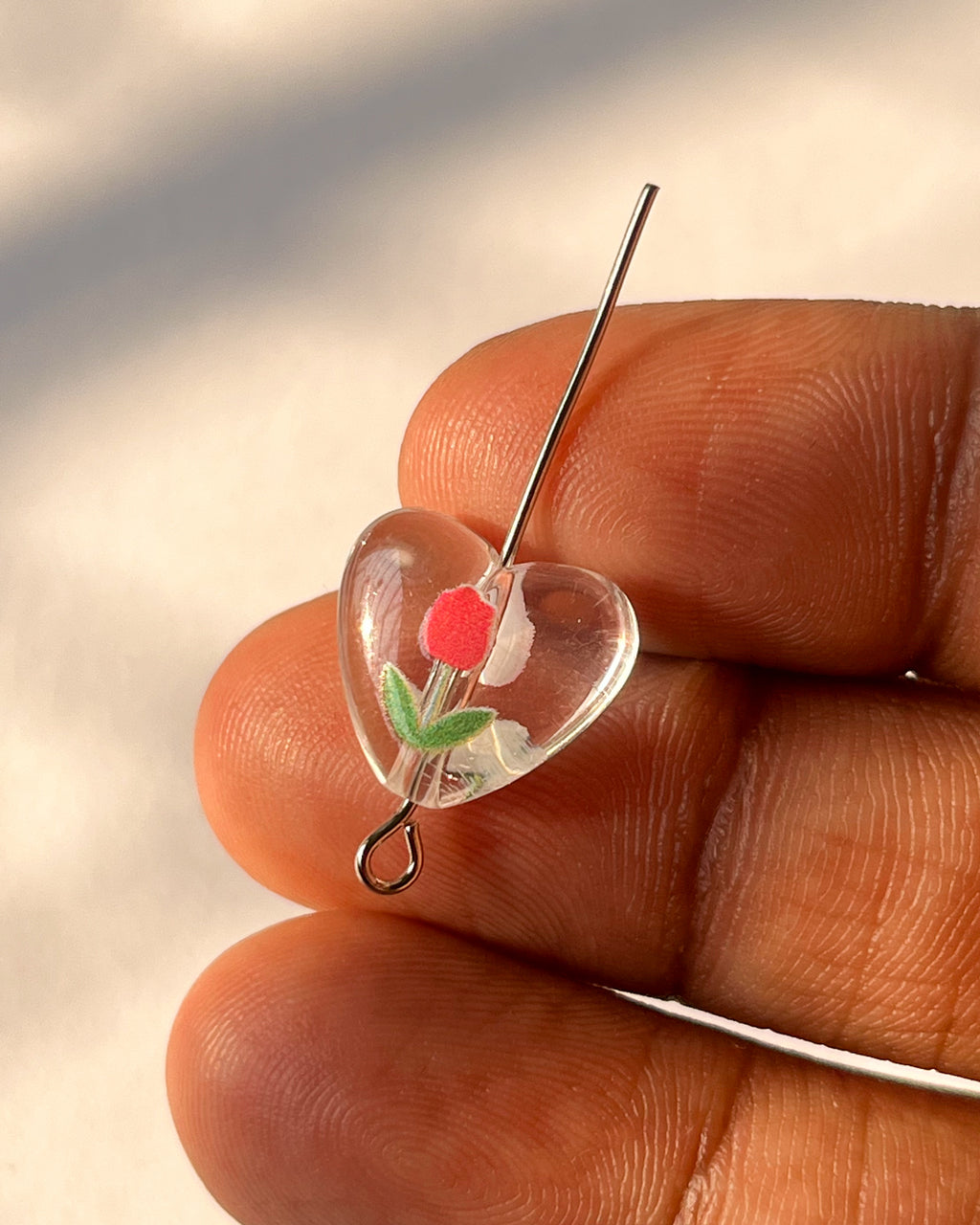Tulip heart beads // 10 pc