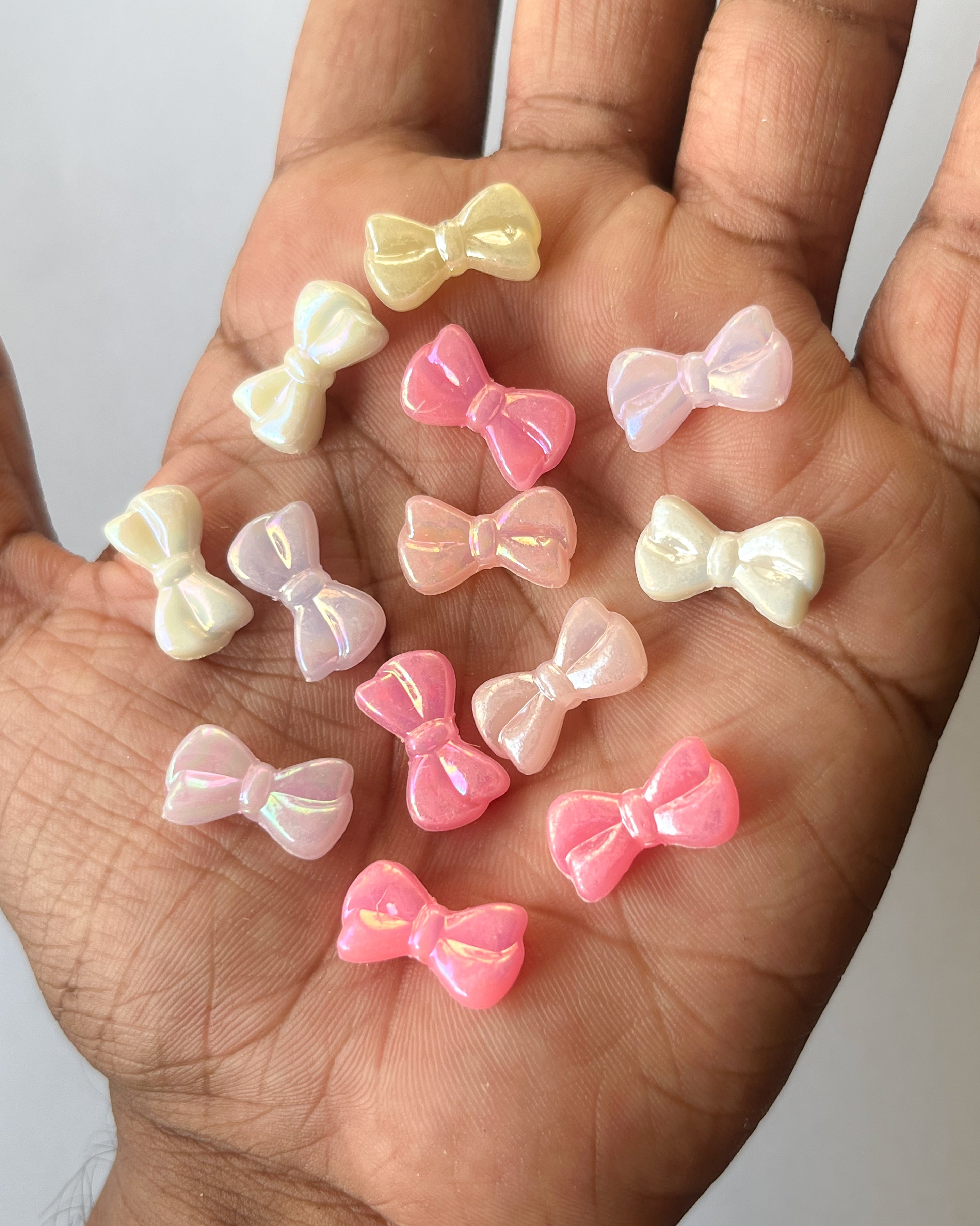 Bow beads / 50 grams