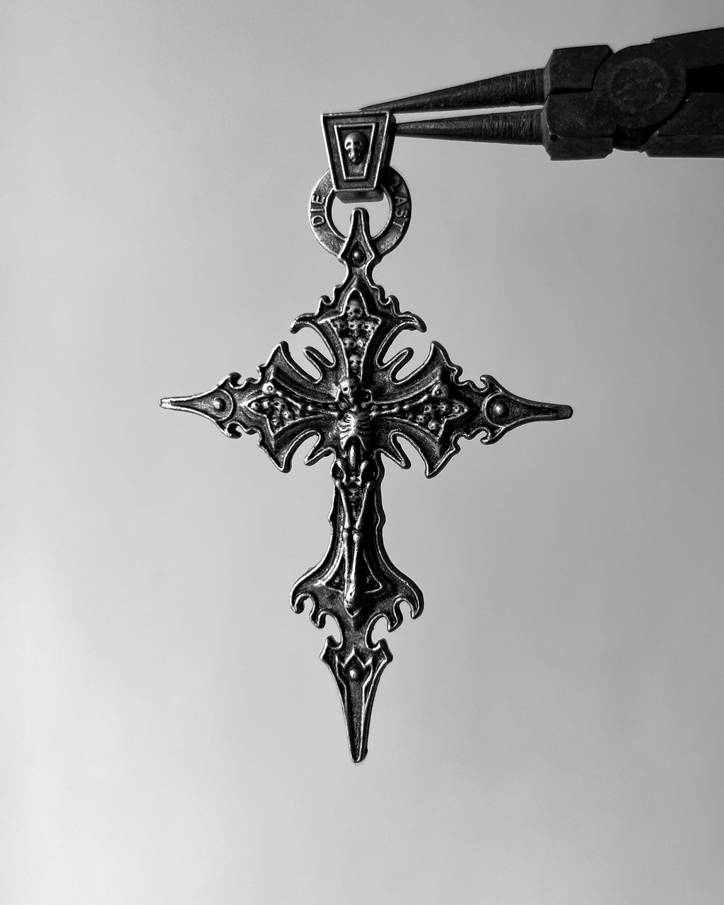Gothic skull cross