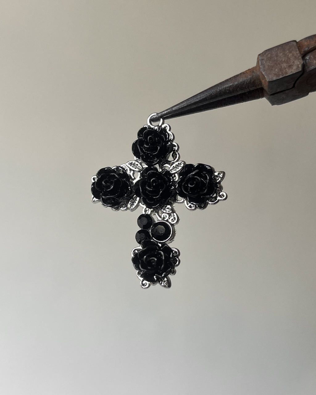 Black rose cross