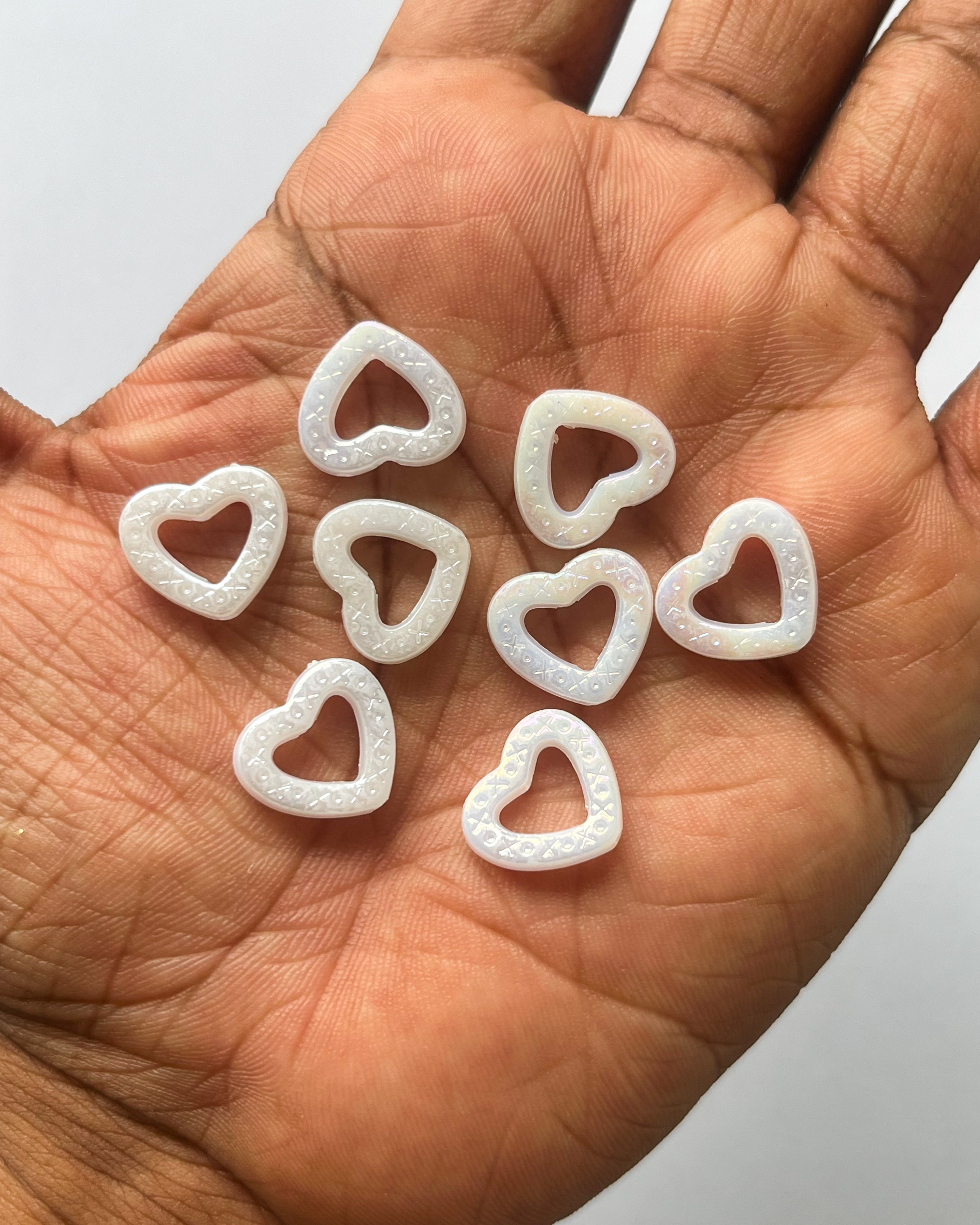 Heart beads // 25 grams