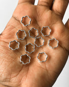 Mini flower charm l 10 pcs