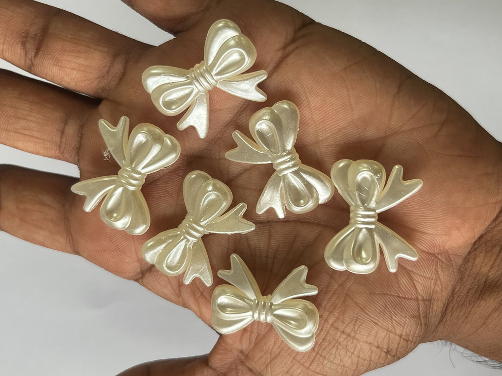 Big Pearl bow : 3 // 50 gms pack