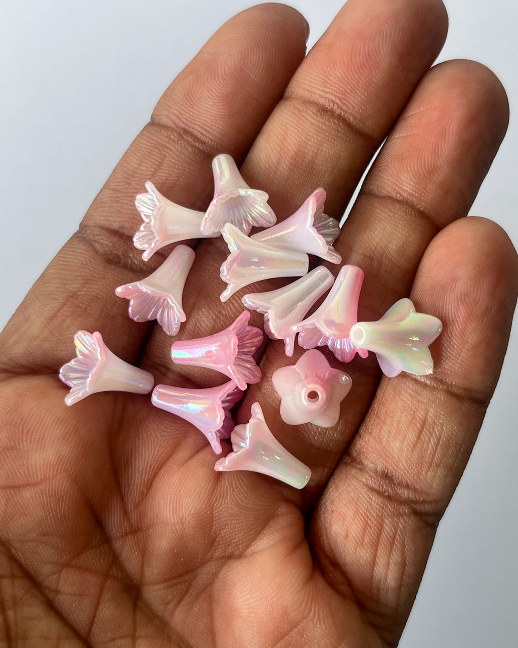 Pink lily beads - 25 grams
