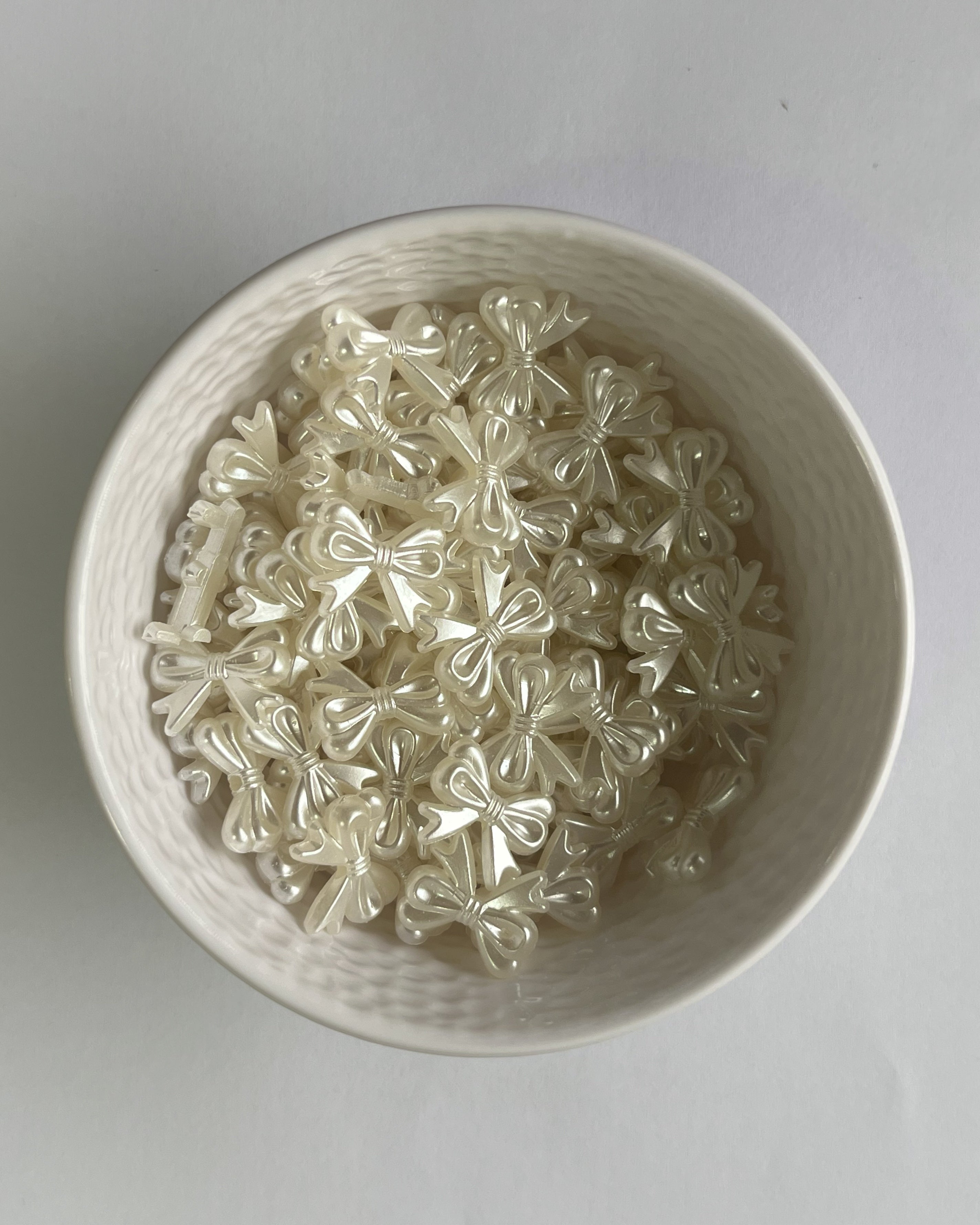 Medium Pearl Bow | Pack of 50 grms