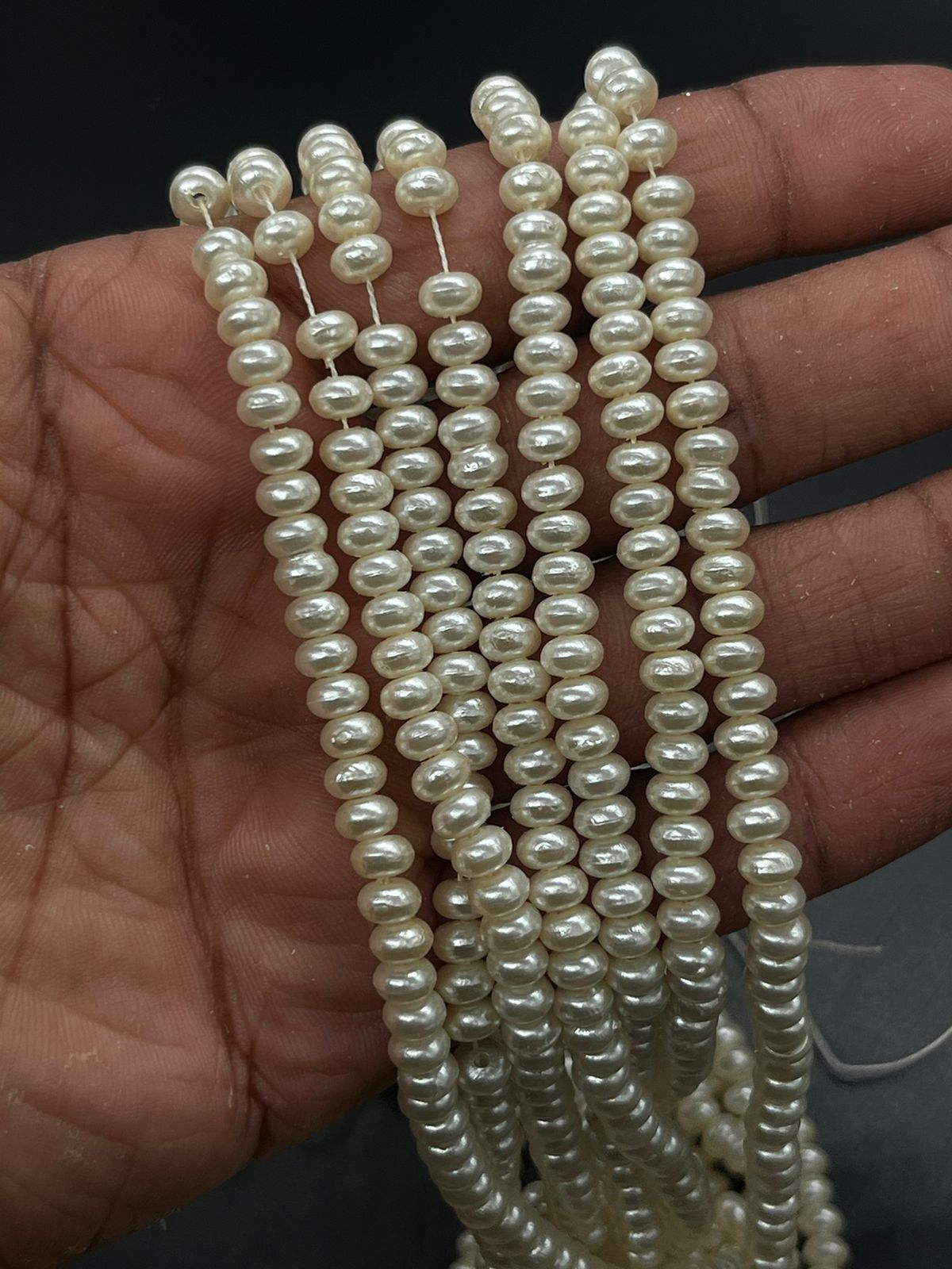 Plastic flat beads | 1 bunch