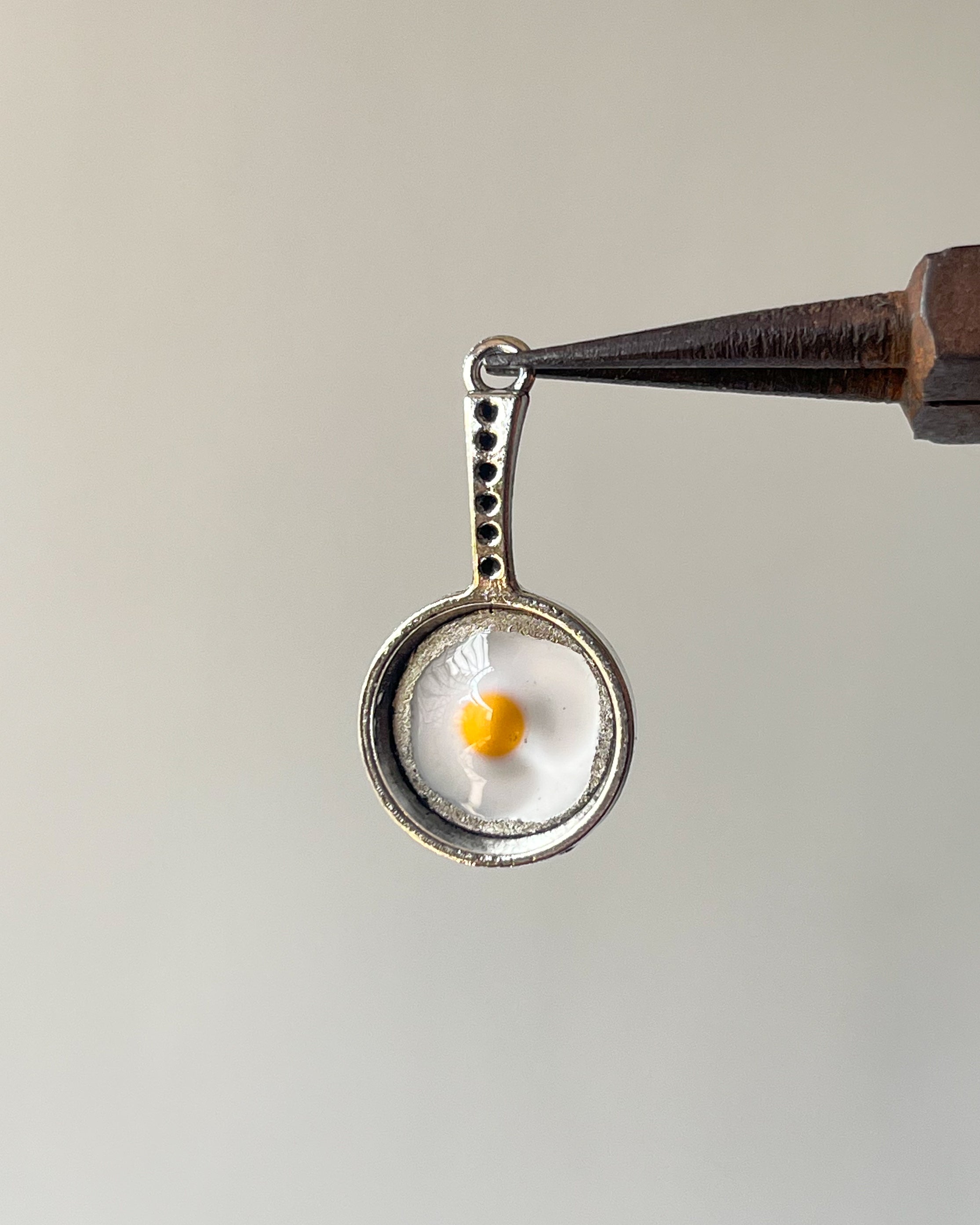 Tehelka Omelette 🍳 charm  // 10 pc