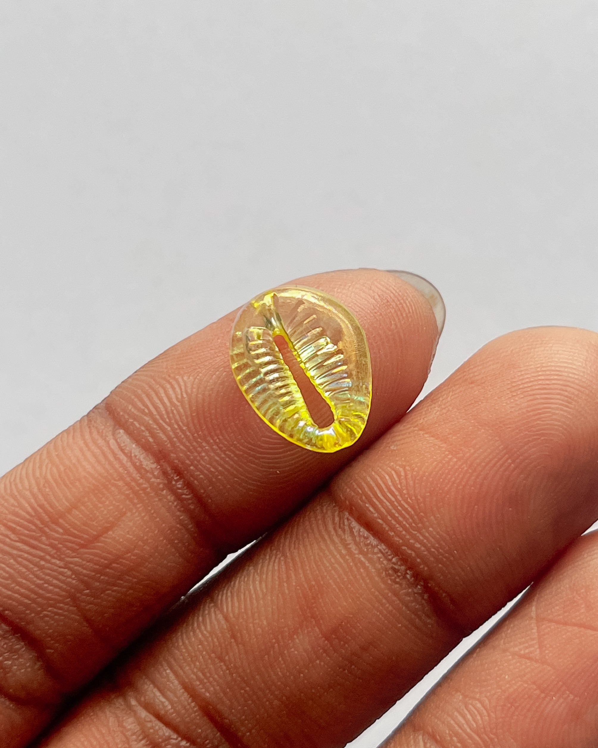 Yellow shell beads - 25 grams