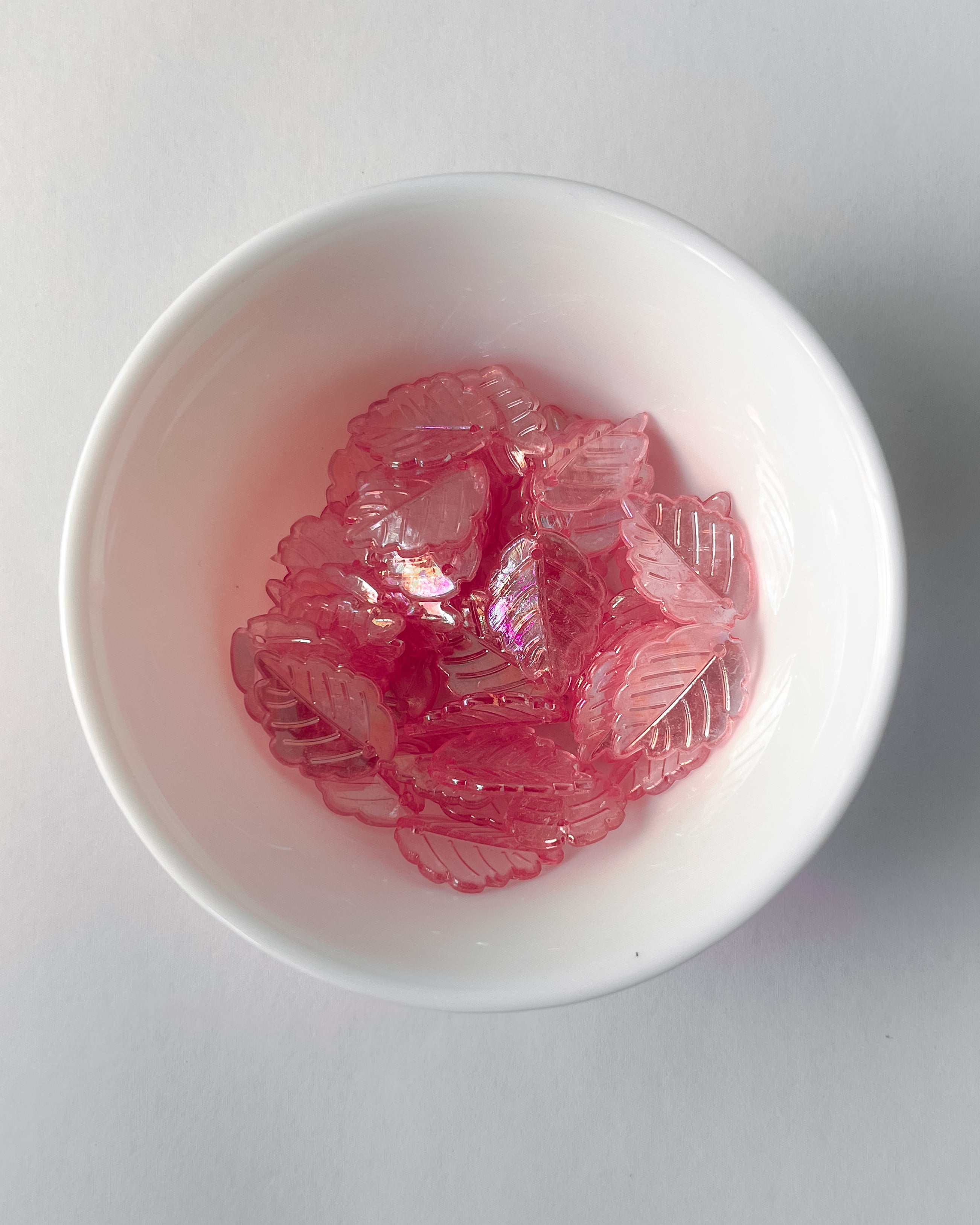 Big dark pink leaf beads - 25 grams