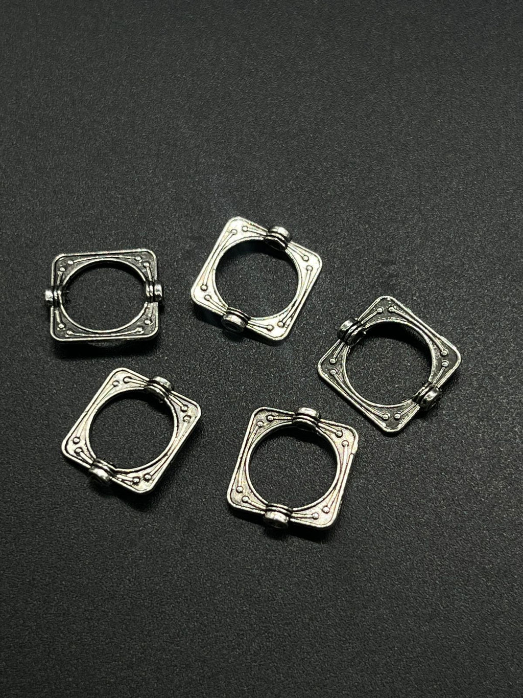 Sliver Block Charm | Pack of 25 pcs