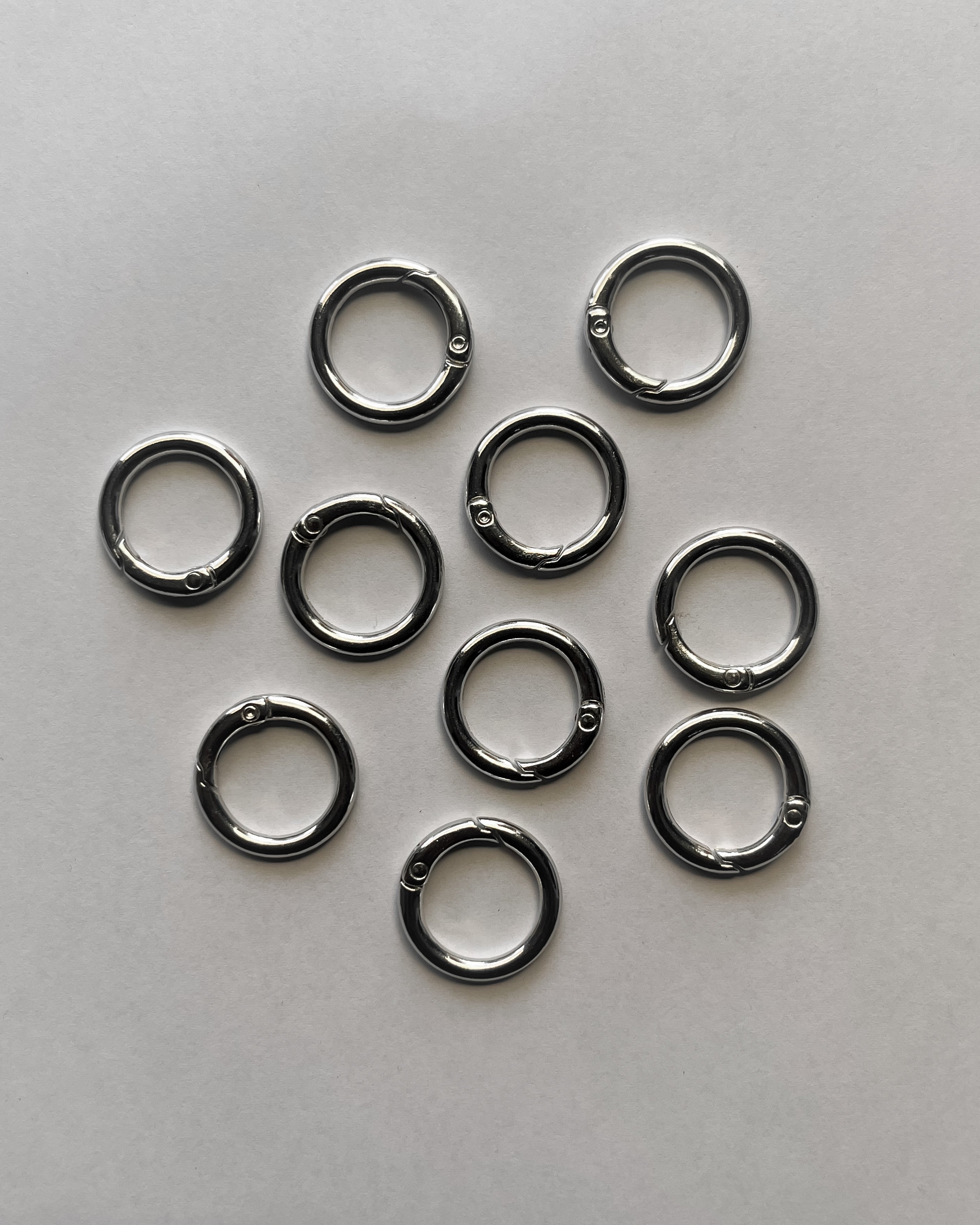 Silver Round Keychain hooks 10 pc