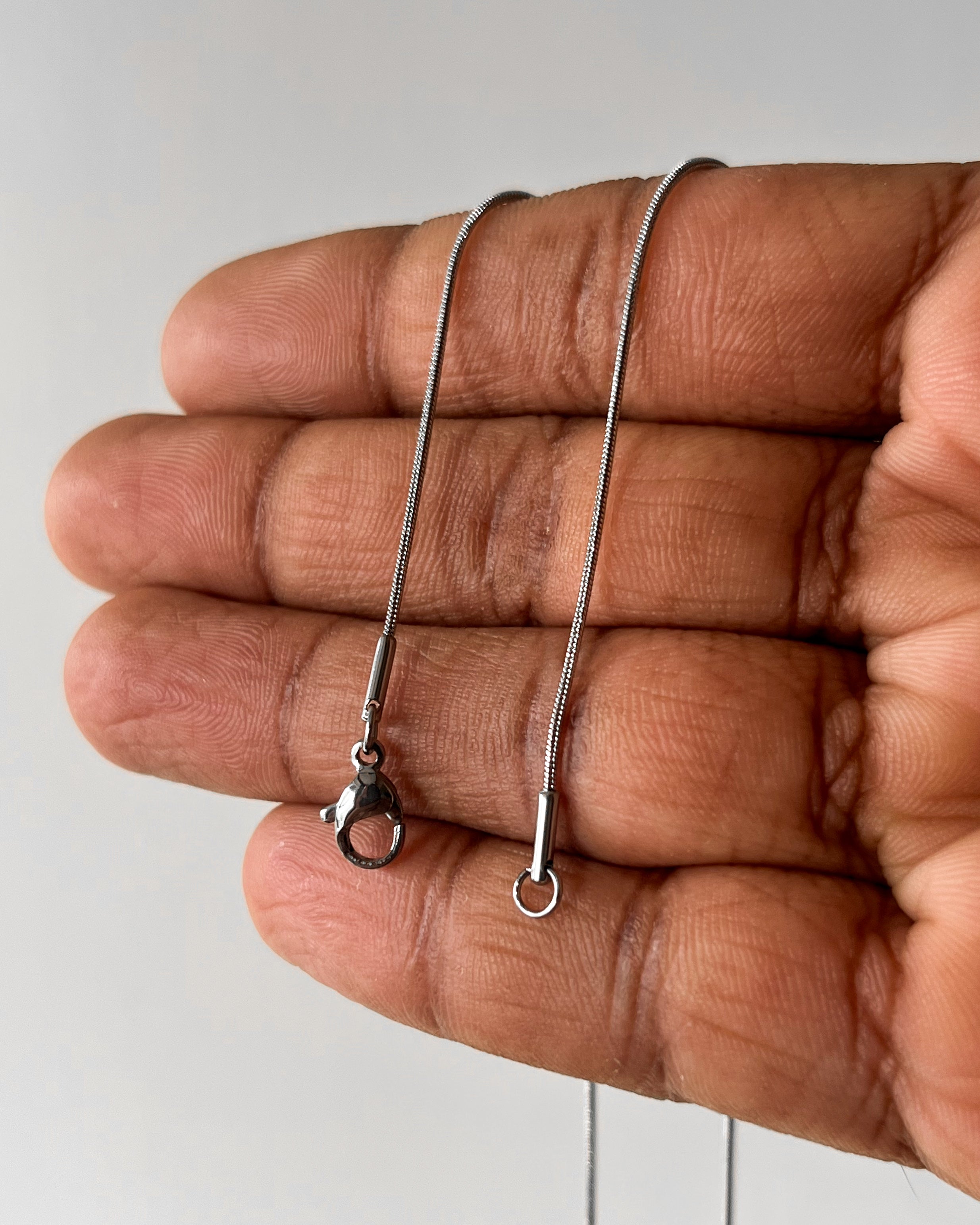 Silver round snake chain // 18 inch