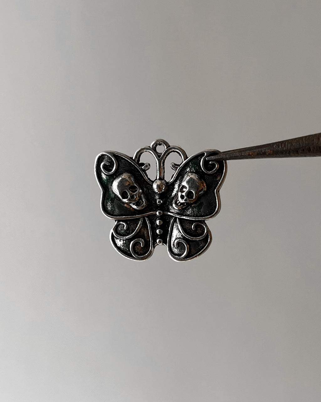 10 pc Skull Butterfly Charm