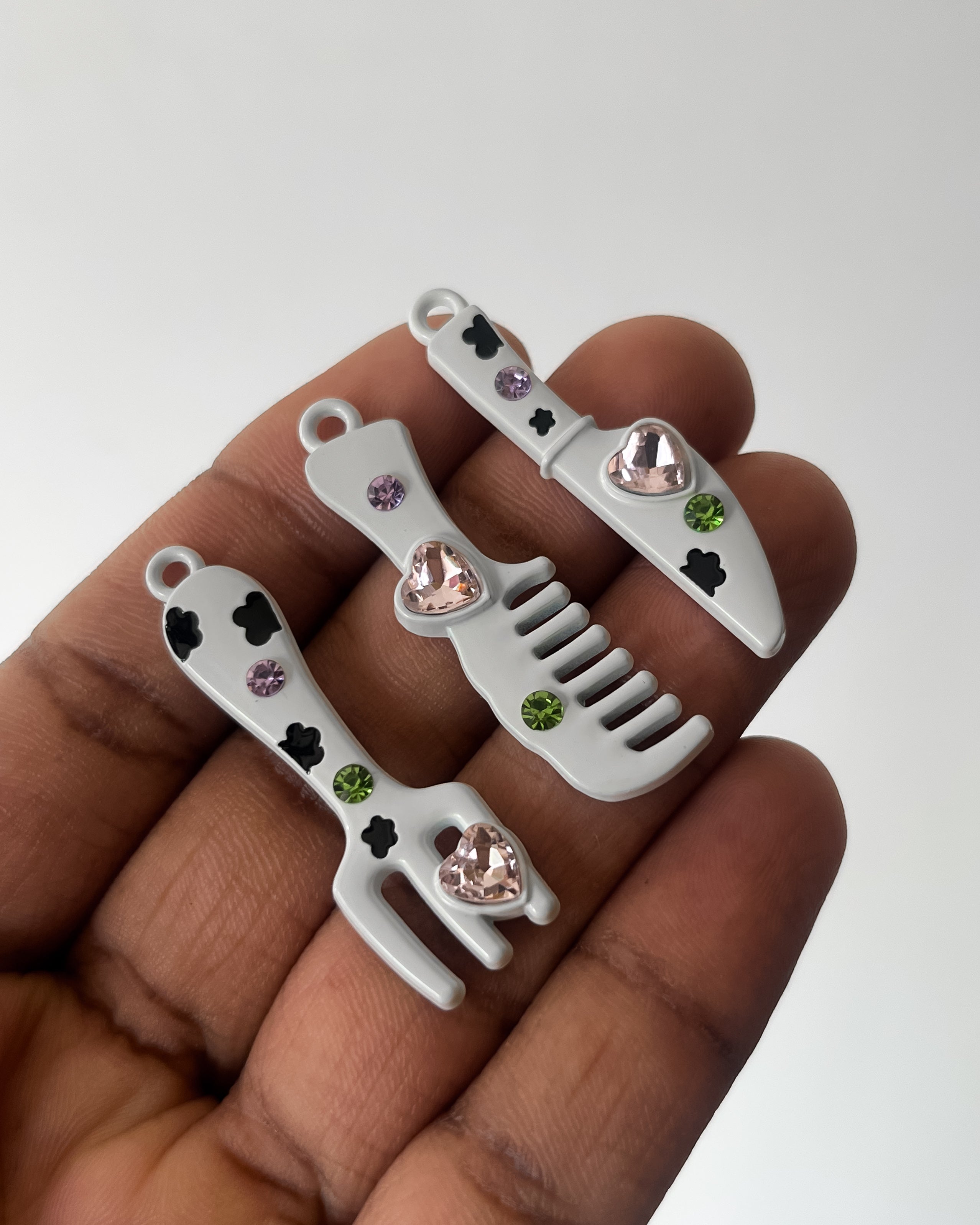 White Chaku Churi set