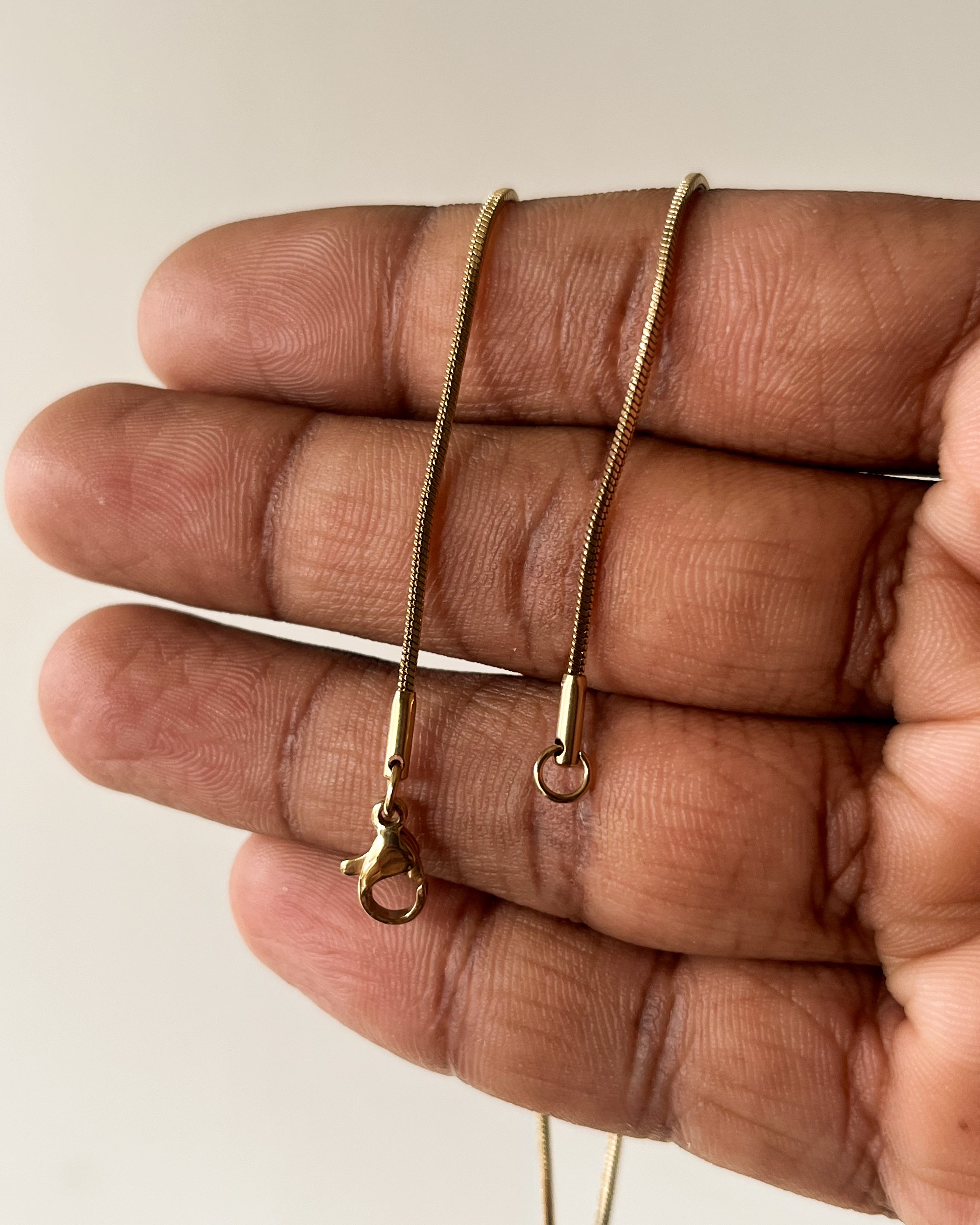 Gold round snake chain // 18 inch