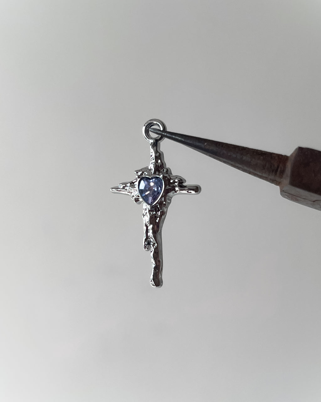Purple cross
