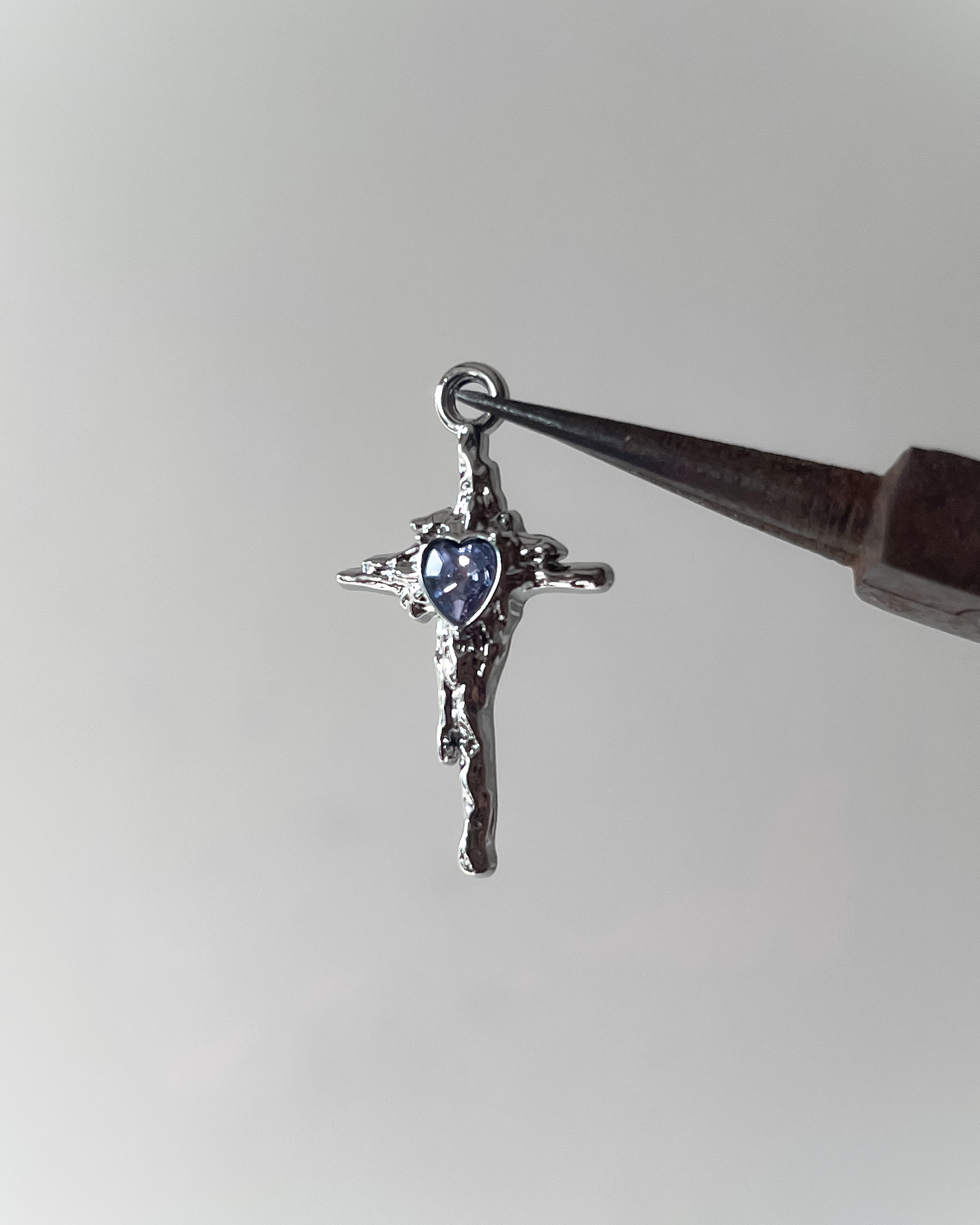 Purple cross