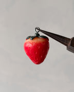 Small strawberry charm - 10 pc