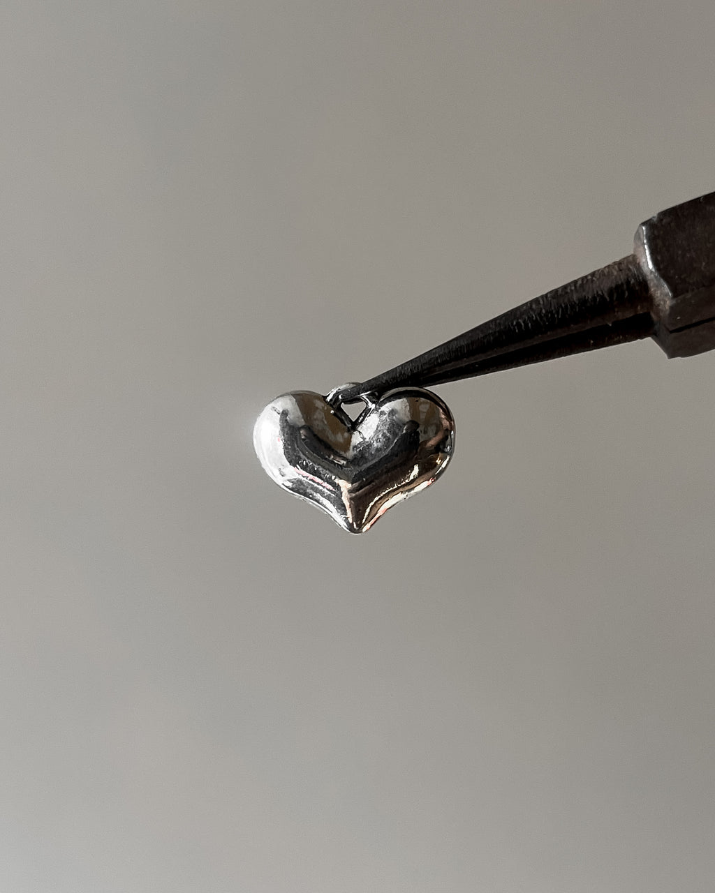 2.0 heart charm - 10 pc