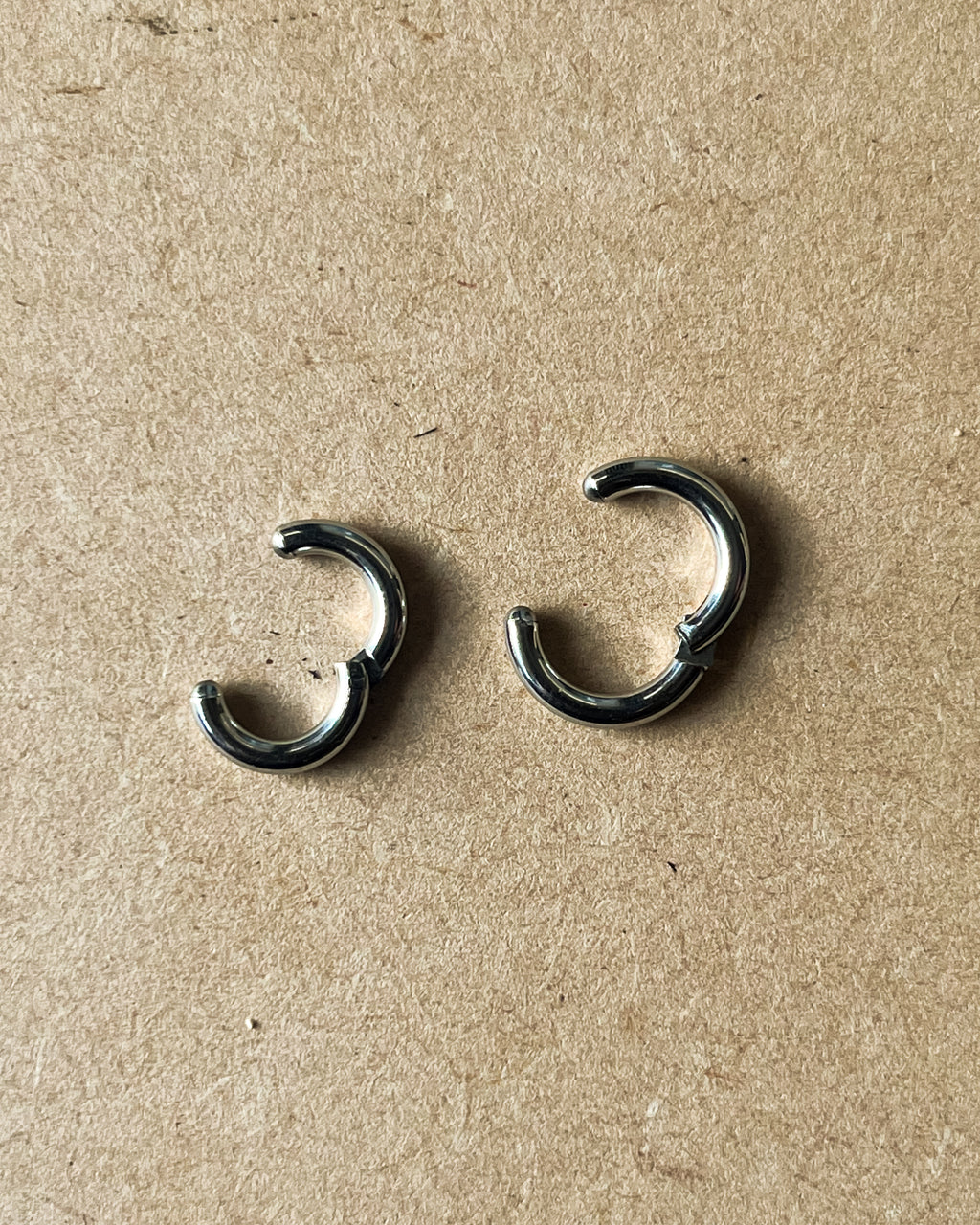 Non - piercing earrings - 6 pairs