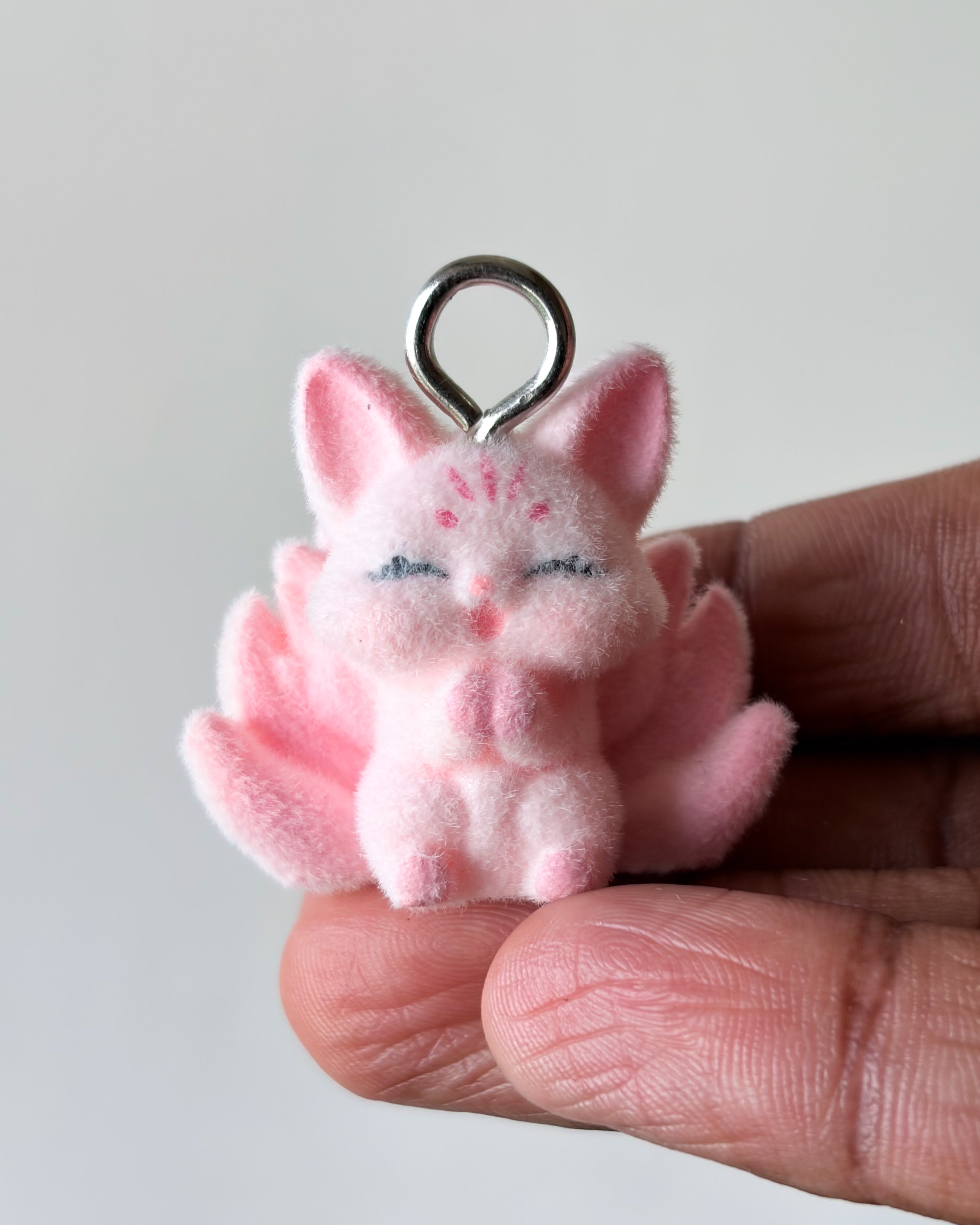 Fur charm - 1 pc