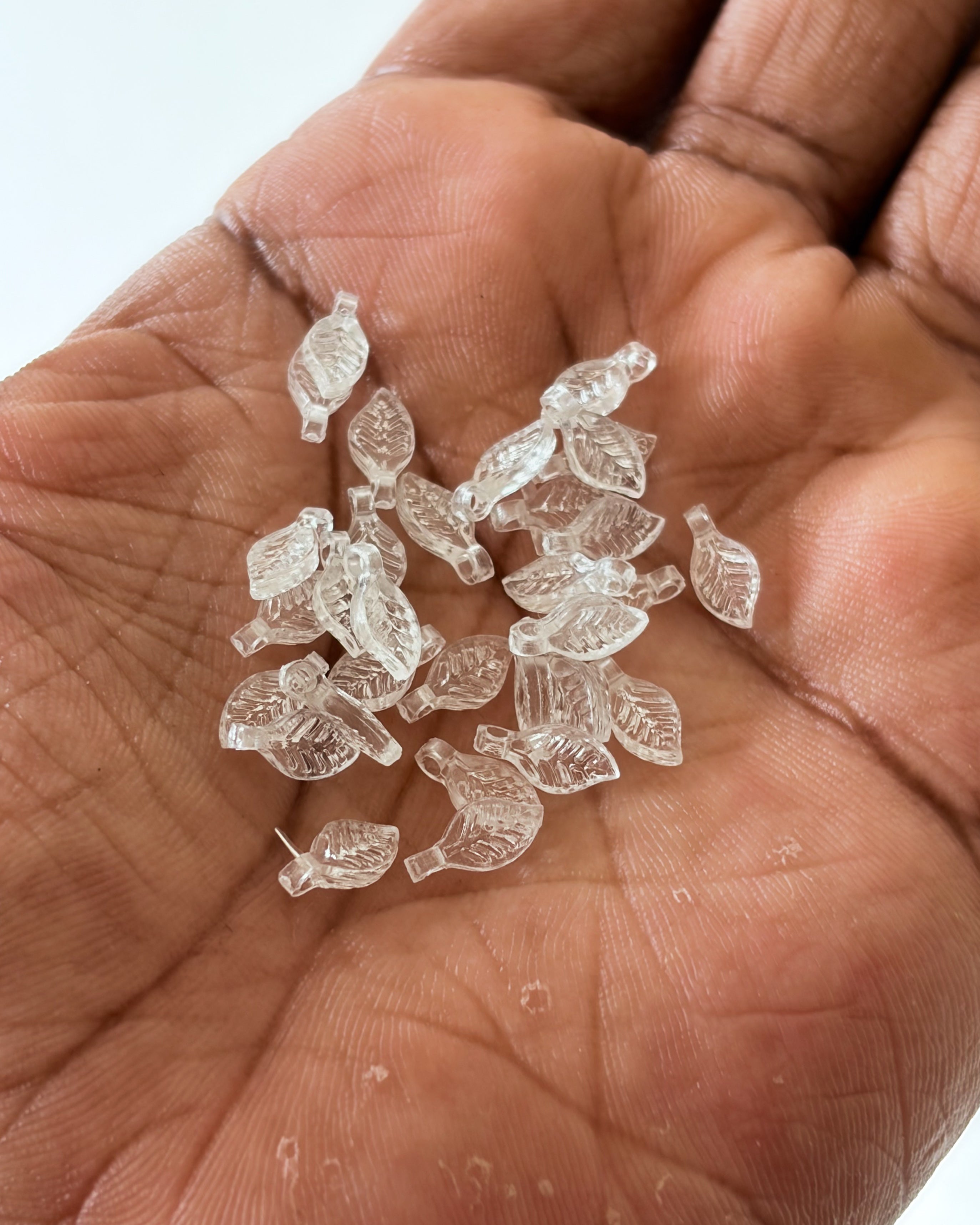 Transparent leaf beads - 25 grams