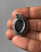 Black Oval open heart - 6 pc