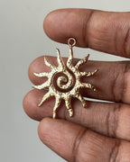 Gold sun charm - 1 pc